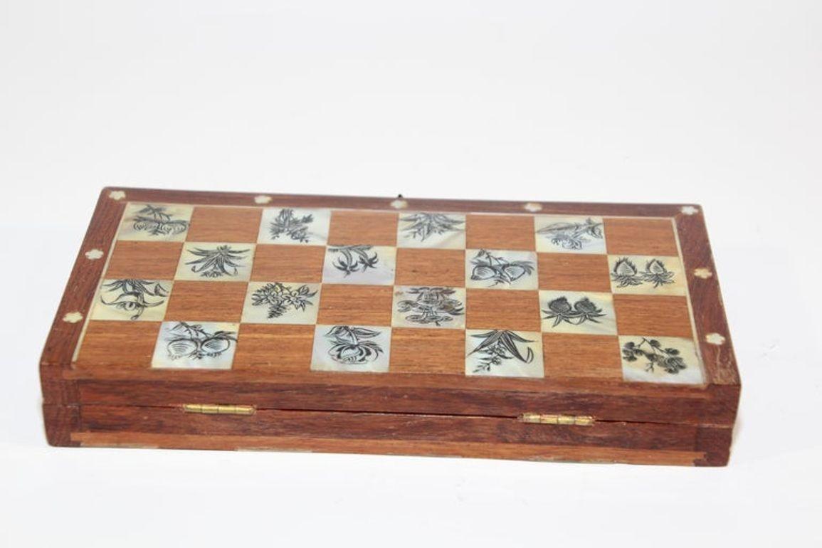 Middle Eastern Moorish Inlaid Chess Board Box For Sale 11