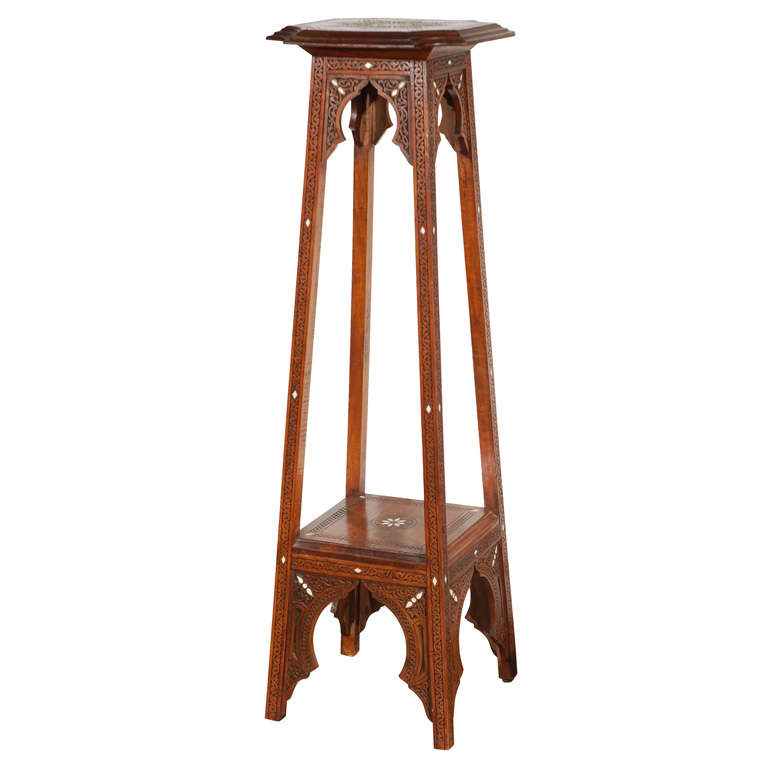 Middle Eastern elegant Moorish pedestal finely carved and inlaid.
Walnut wood inlaid with hand carved with Moroccan arches.
Alberto Pinto and Doris Duke used this elegant Egyptian pedestal in their homes.
Carlo Bugatti style.
Size: 51 in. height x