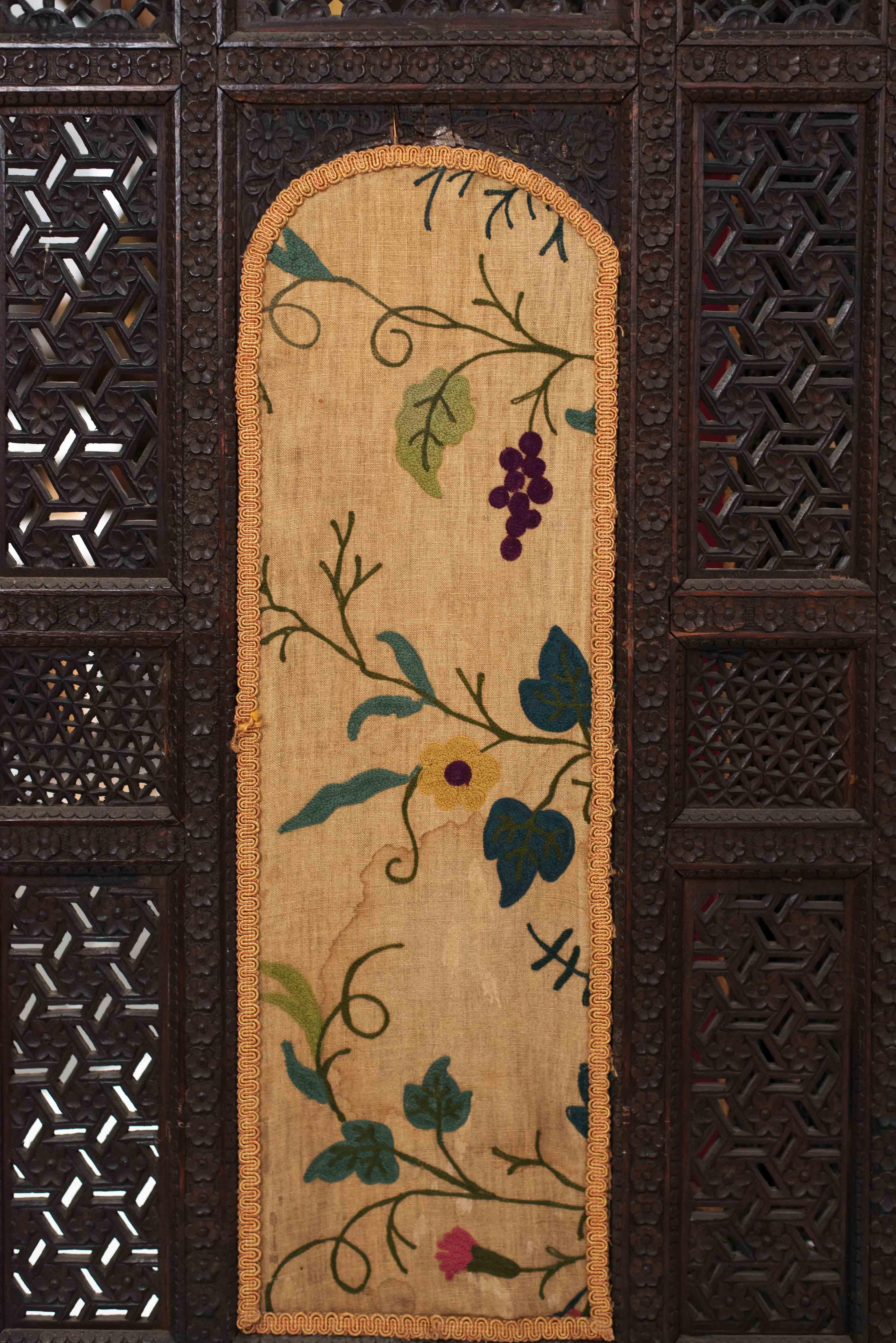 19th Century Moorish Carved Teak 3-Fold Screen For Sale