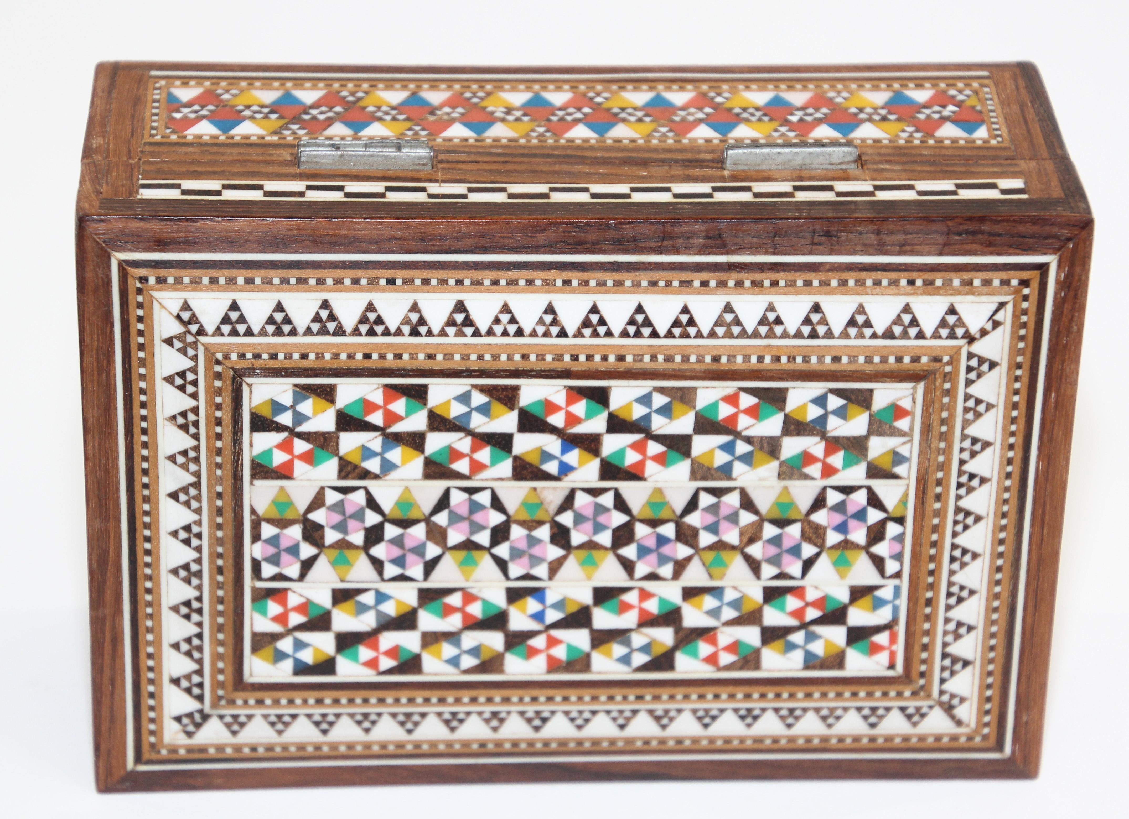 Middle Eastern Mosaic Moorish Box Inlaid For Sale 1