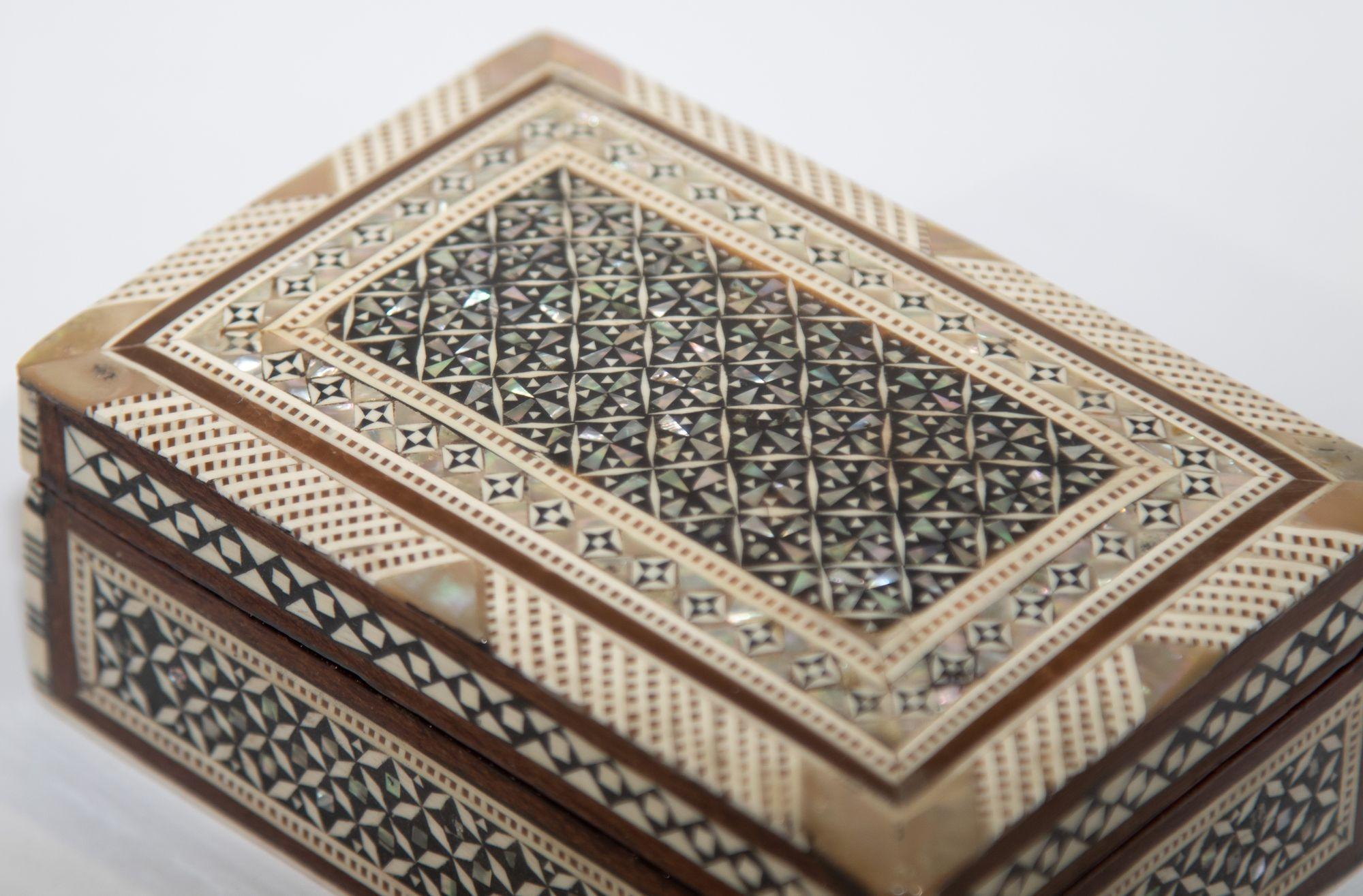 Mother-of-Pearl Middle Eastern Mosaic Wood Box with Inlays of Mother of Pearl, C. 1950s For Sale