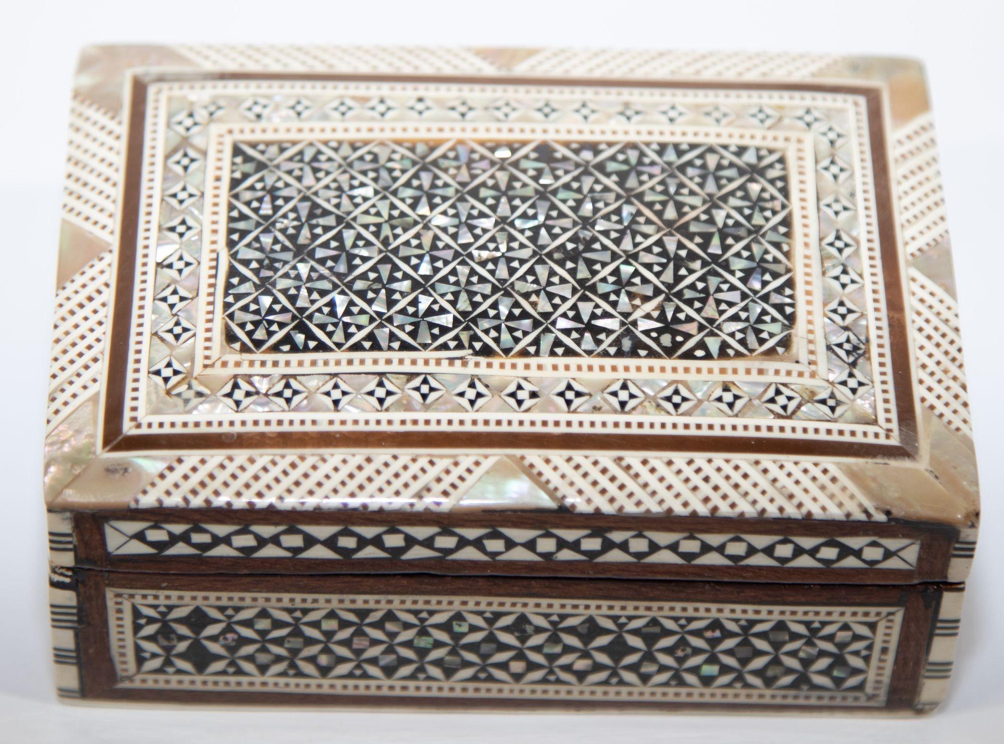 egyptian mother of pearl box