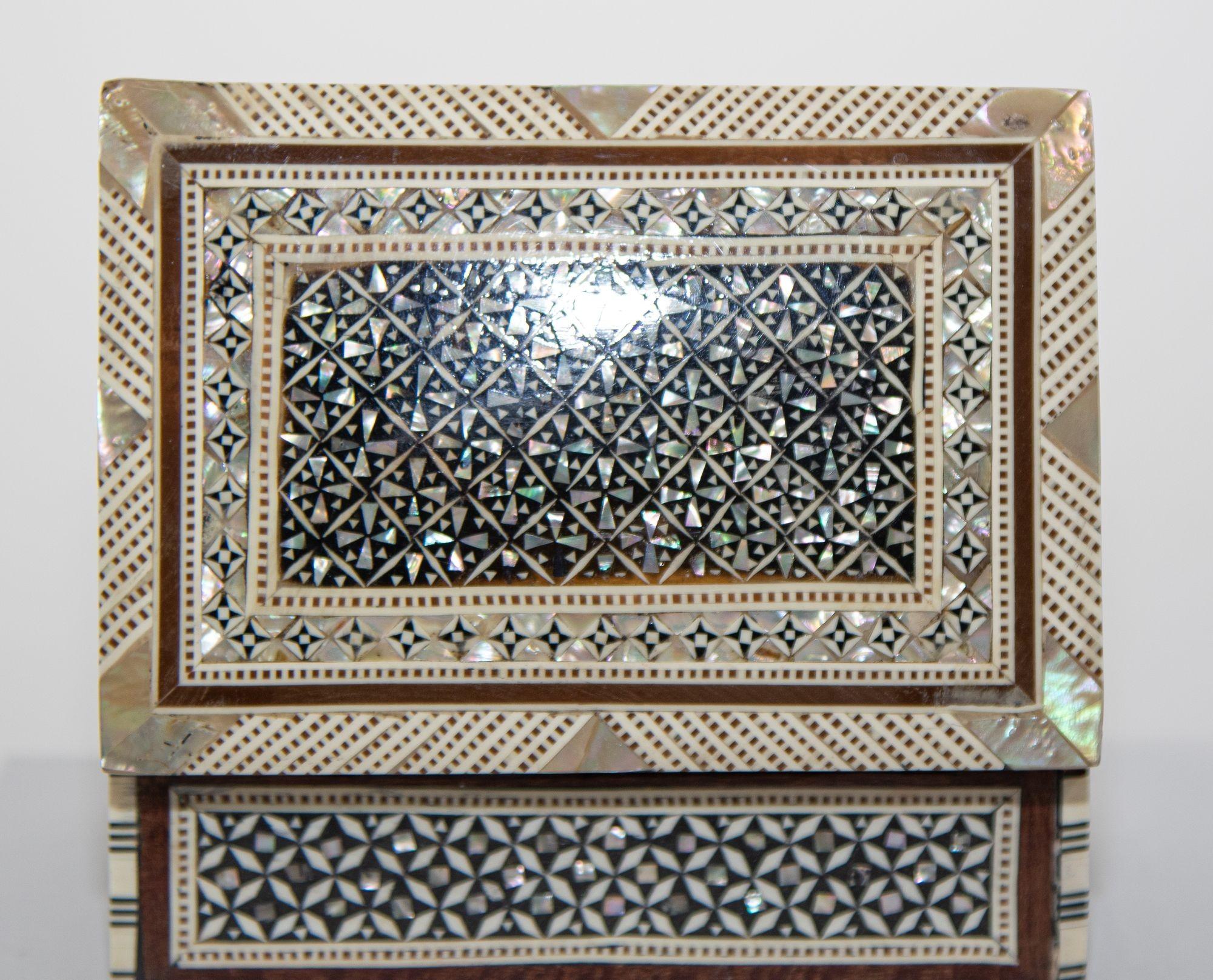 Egyptian Middle Eastern Mosaic Wood Box with Inlays of Mother of Pearl, C. 1950s For Sale