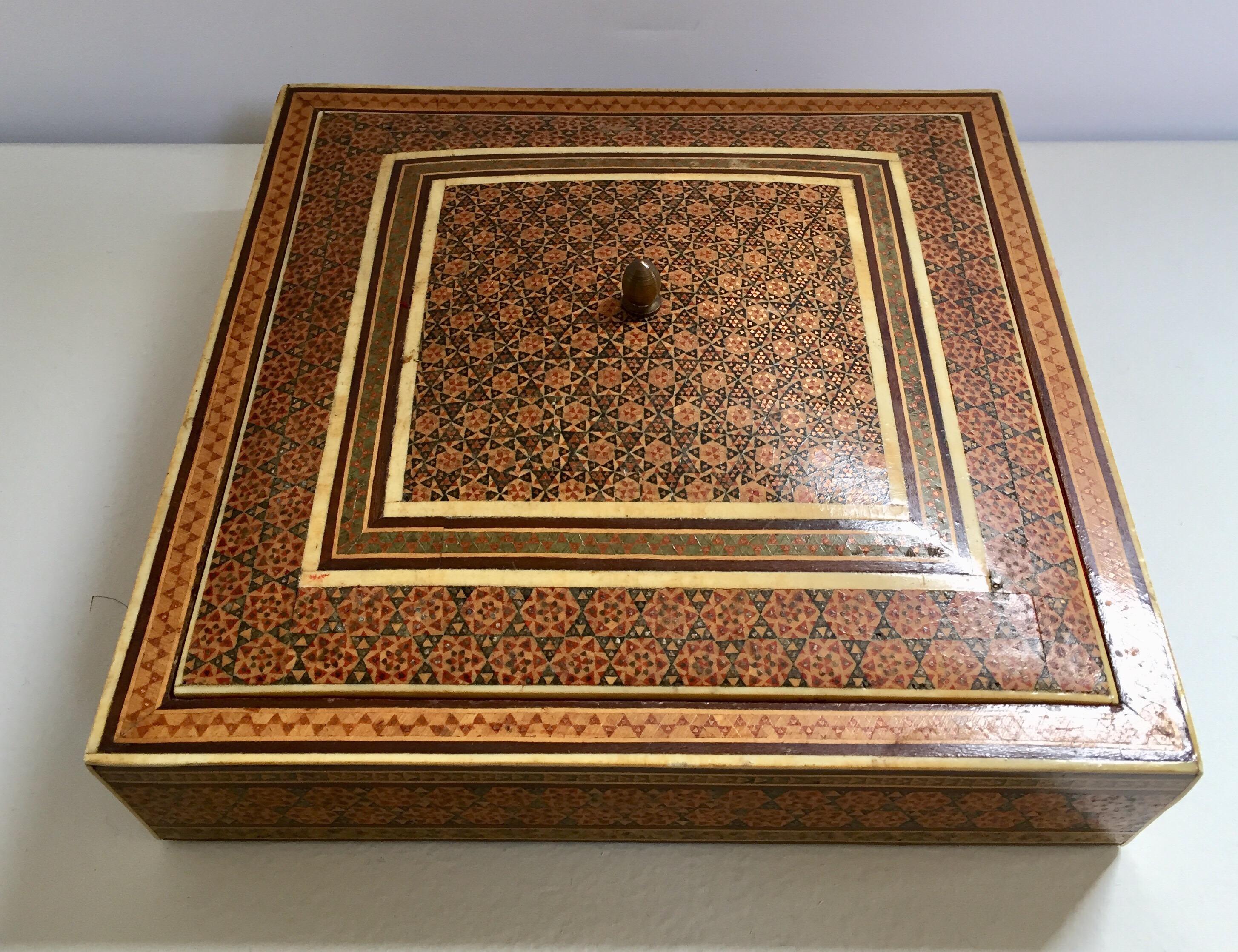 middle eastern box