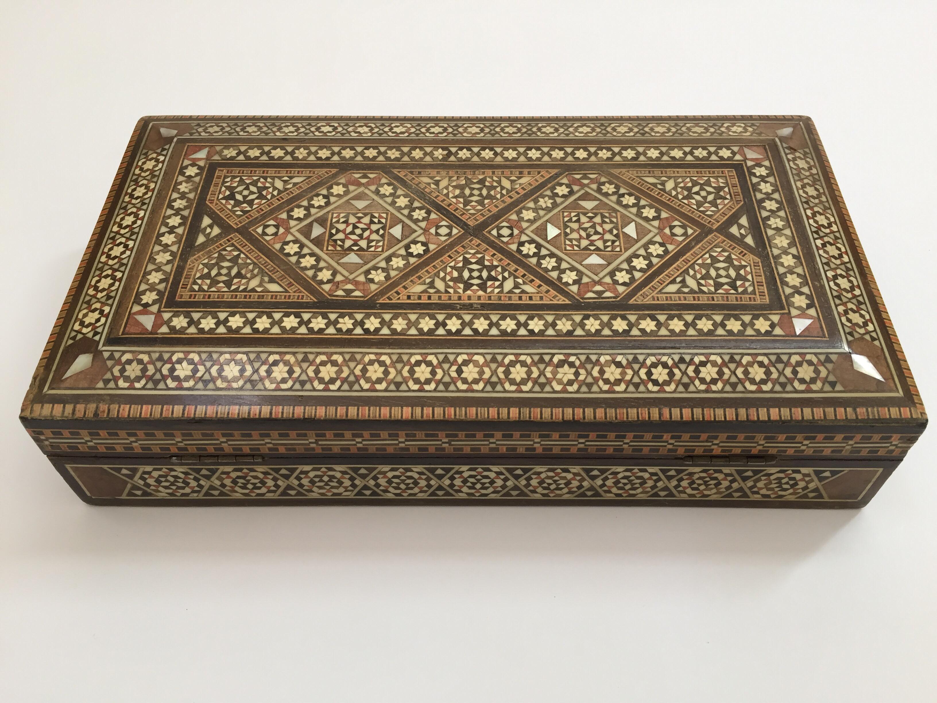 Middle Eastern Syrian Micro Mosaic Khatam Inlaid Jewelry Box 7