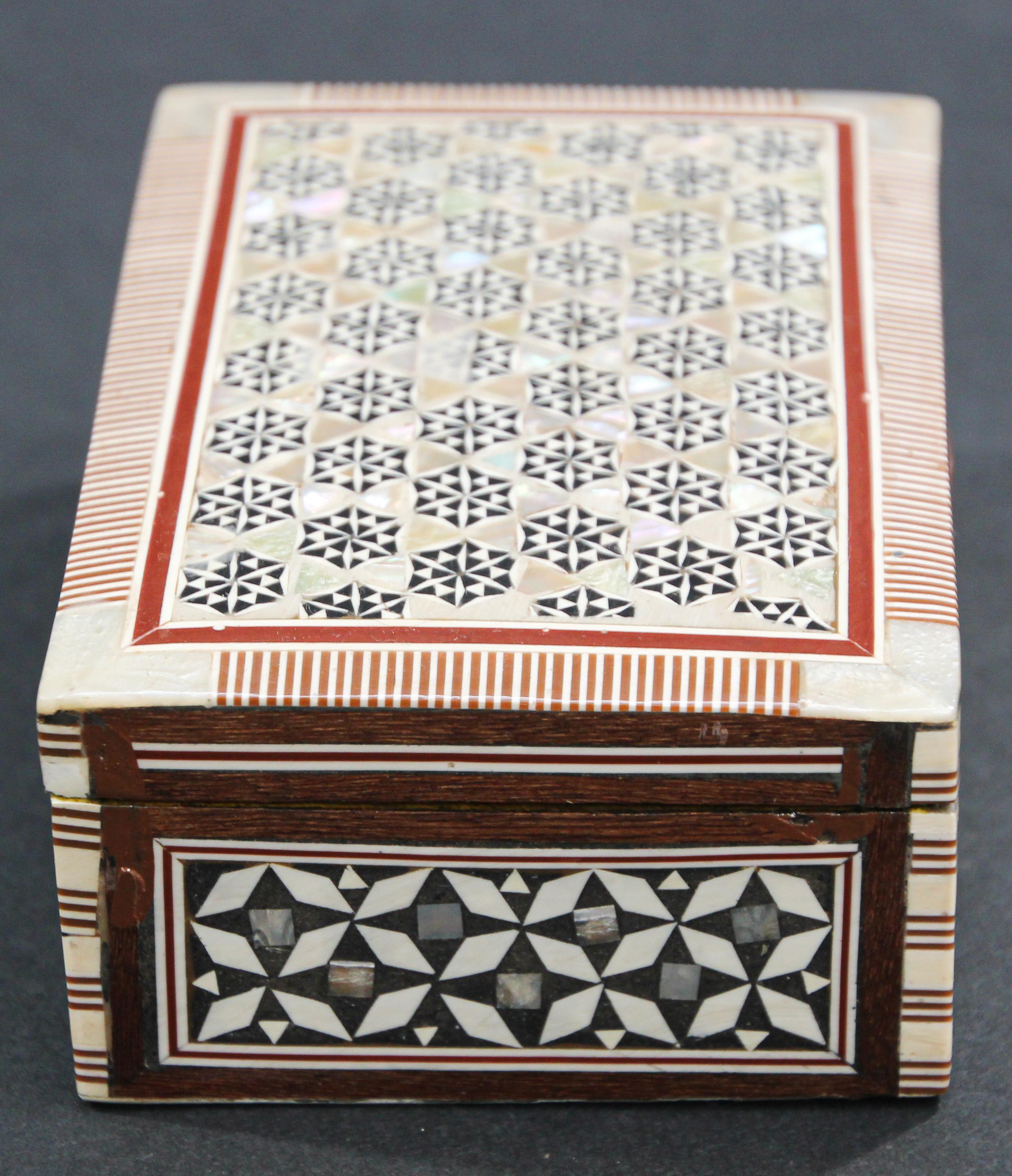 Inlay Middle Eastern White Mosaic Moorish Box For Sale