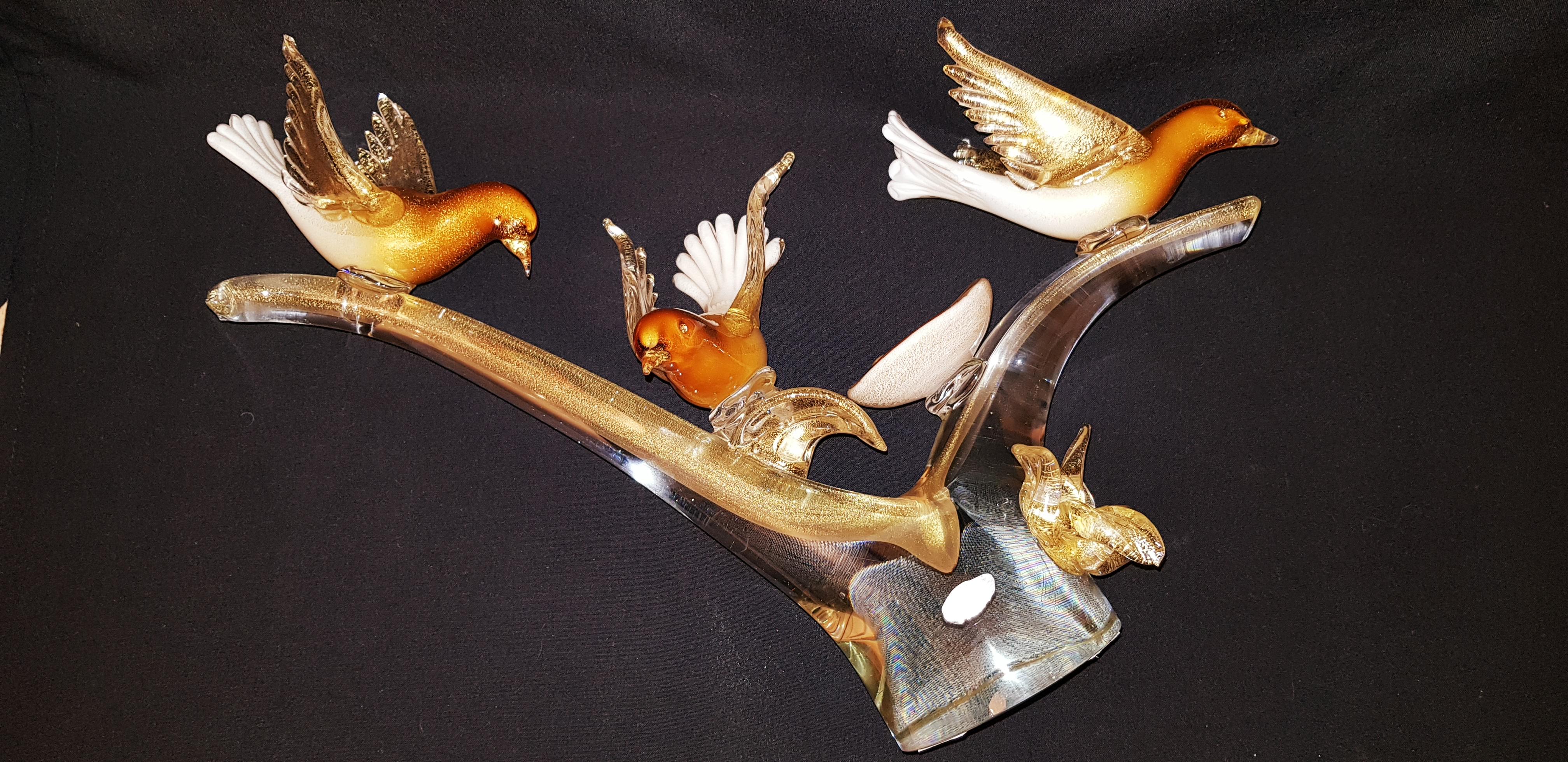 Middle of Century Extralarge Birds on the Branch with Gold Leaf For Sale 5