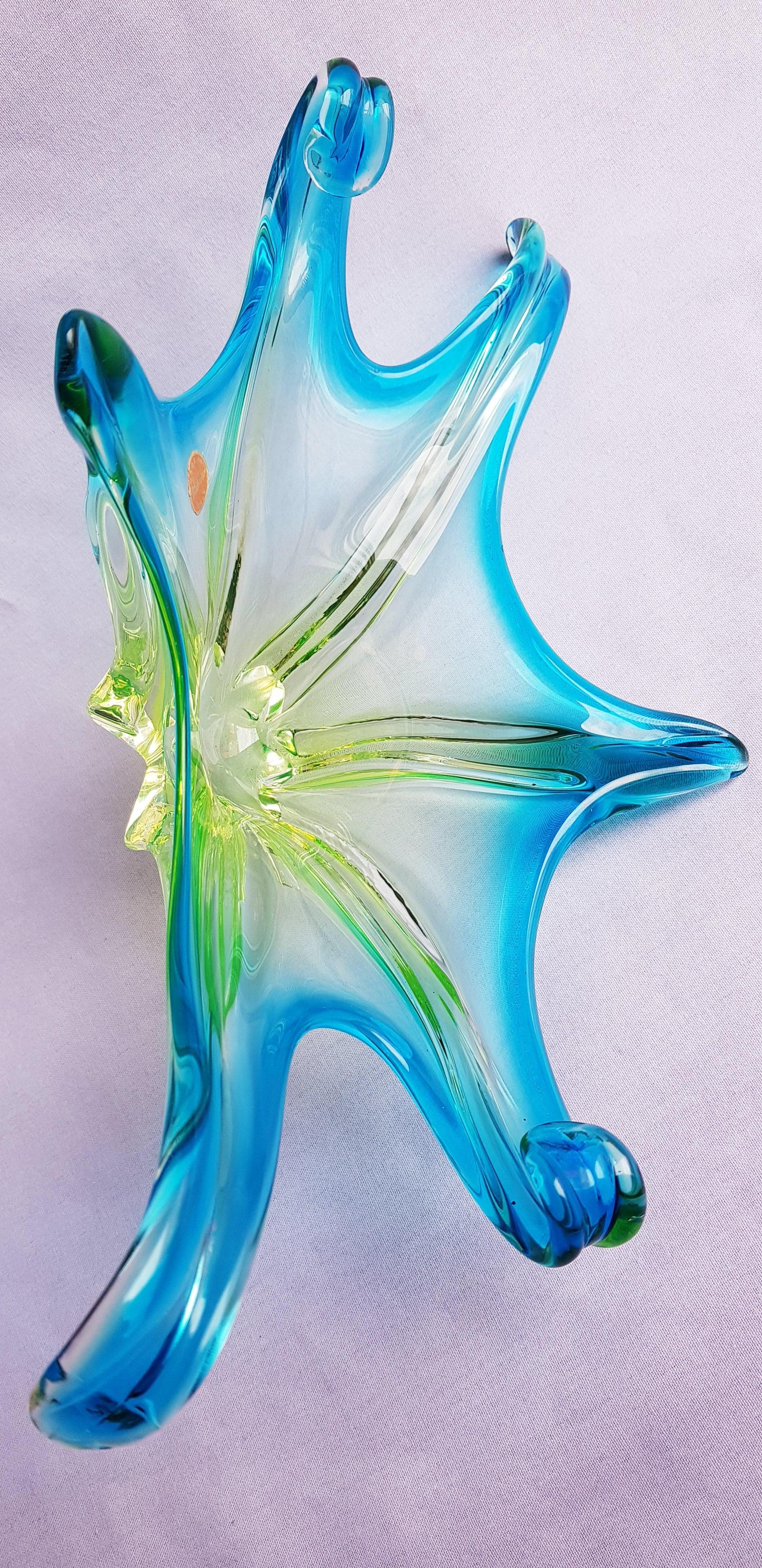 Hand-Crafted Middle of Century Extralarge Murano Glass Somerso Uranium Centerpiece For Sale