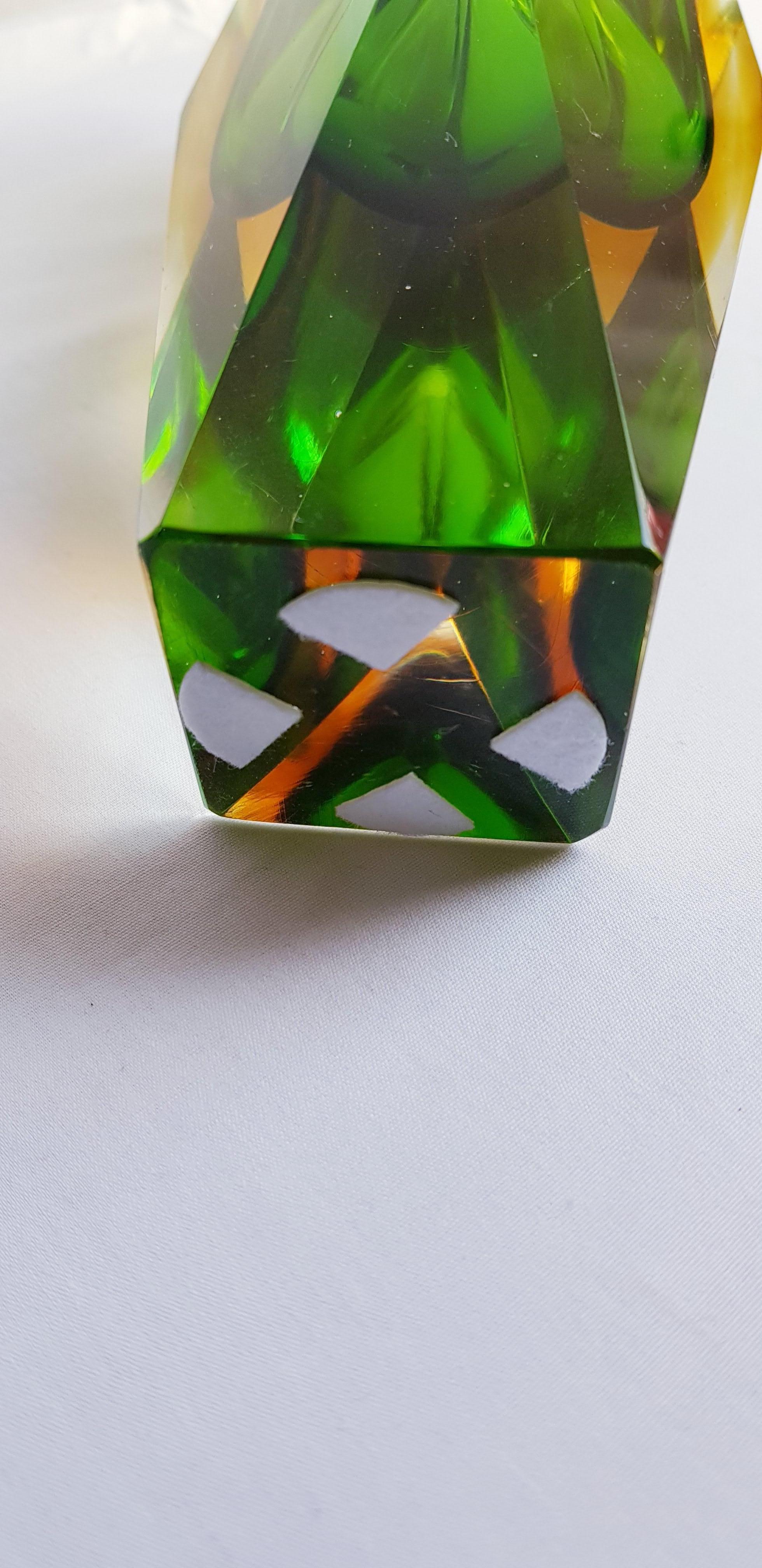 Italian Middle of Century Faceted Sommerso Murano Glass Vase For Sale