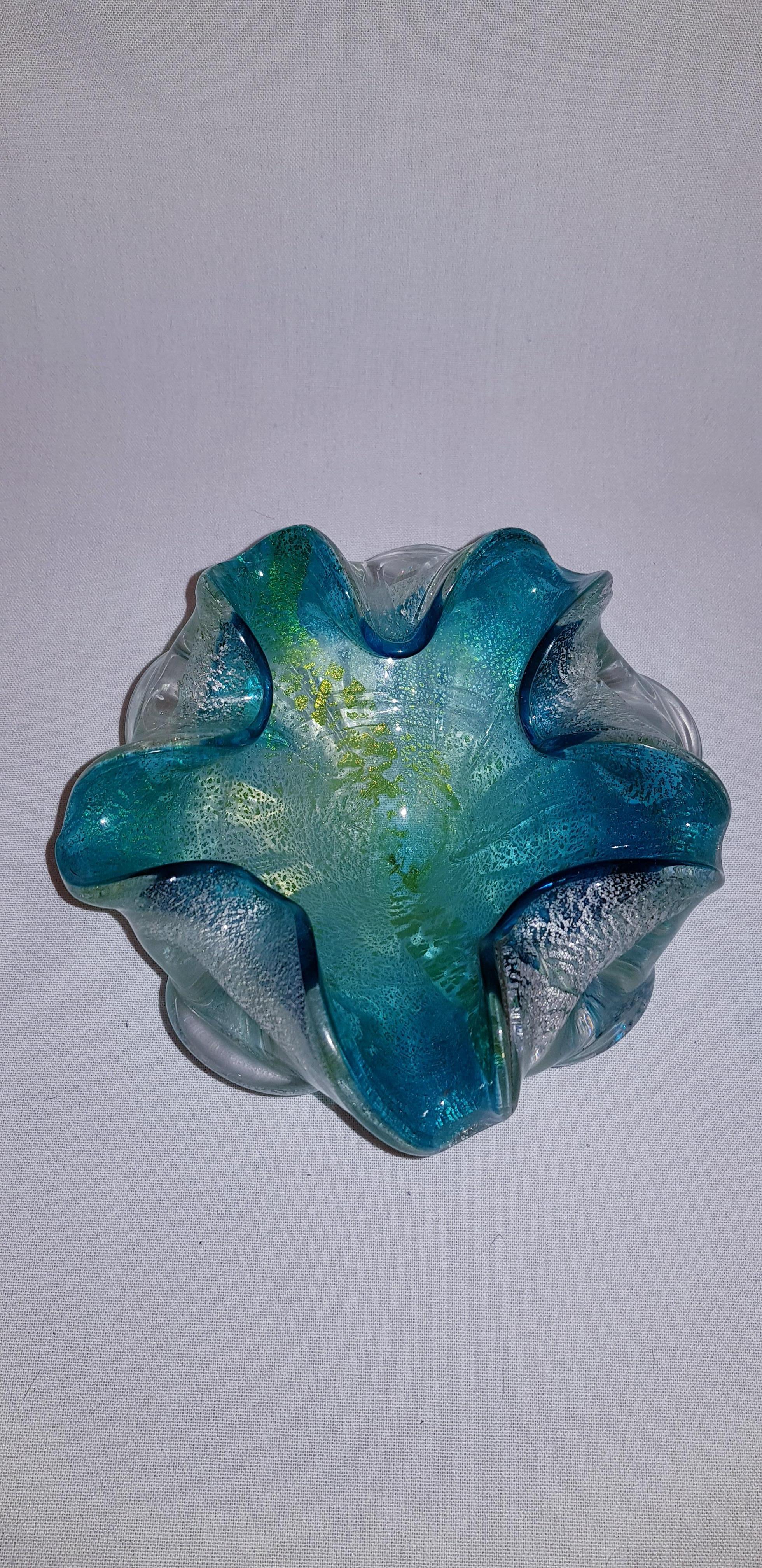 Beautiful middle of century murano glass decorative dish, blue and clear with gold and silver leaf brilliant condition.