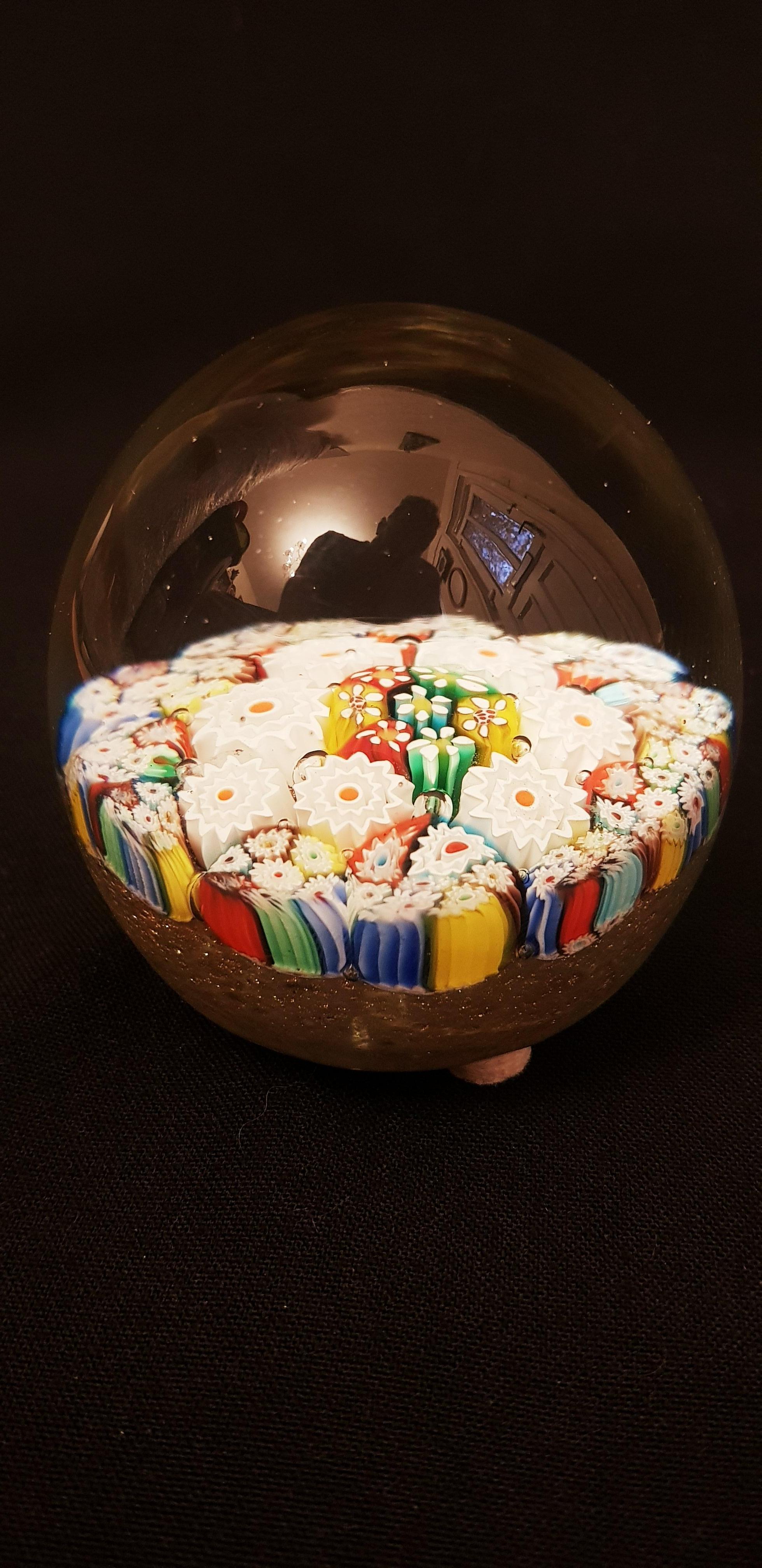 Art Deco Middle of century murano glass paperweight  For Sale