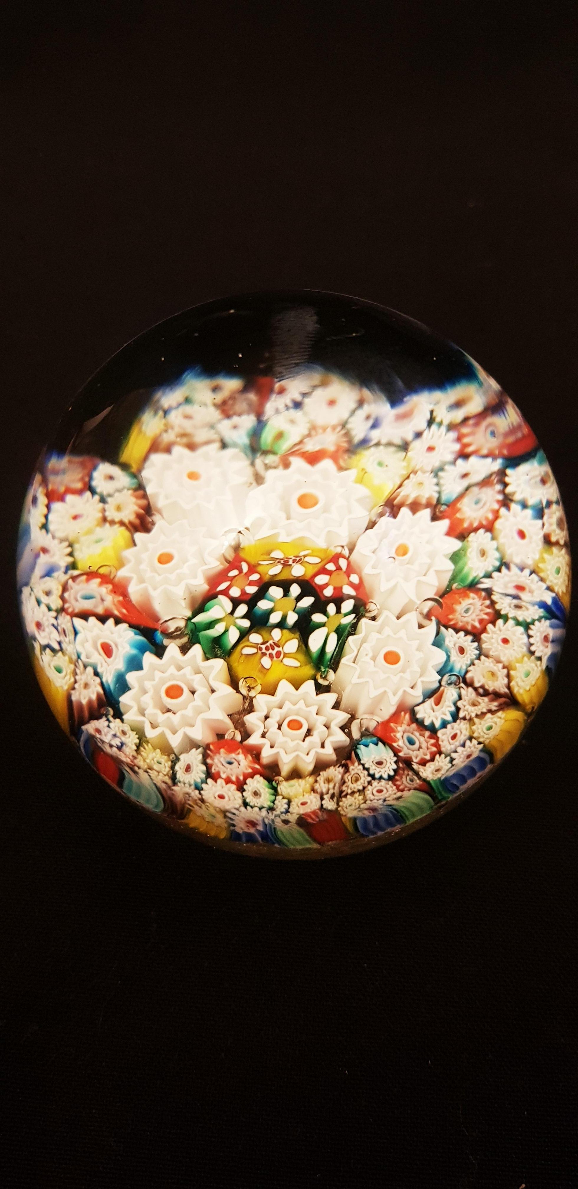 Hand-Crafted Middle of century murano glass paperweight  For Sale