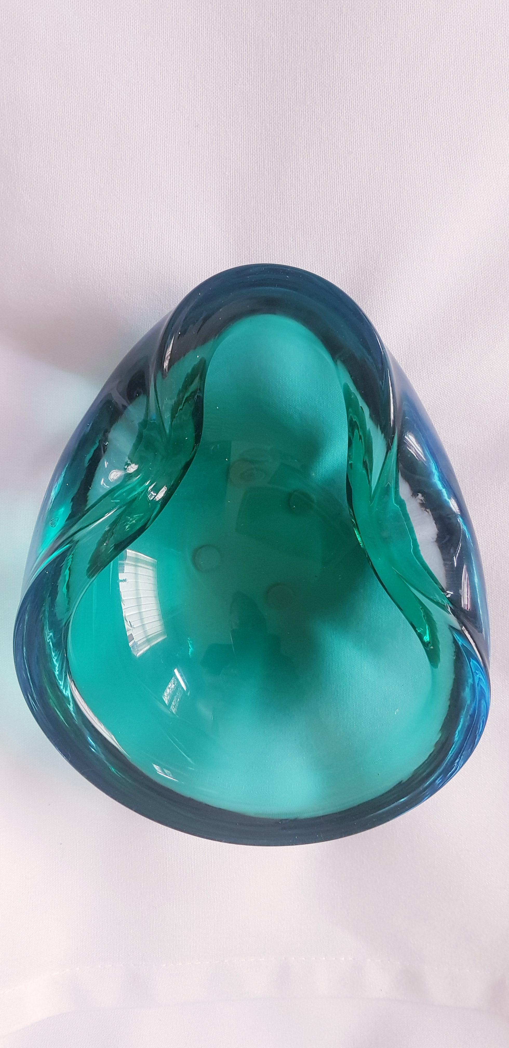 Middle of century murano glass somerso geode bowl  For Sale 5