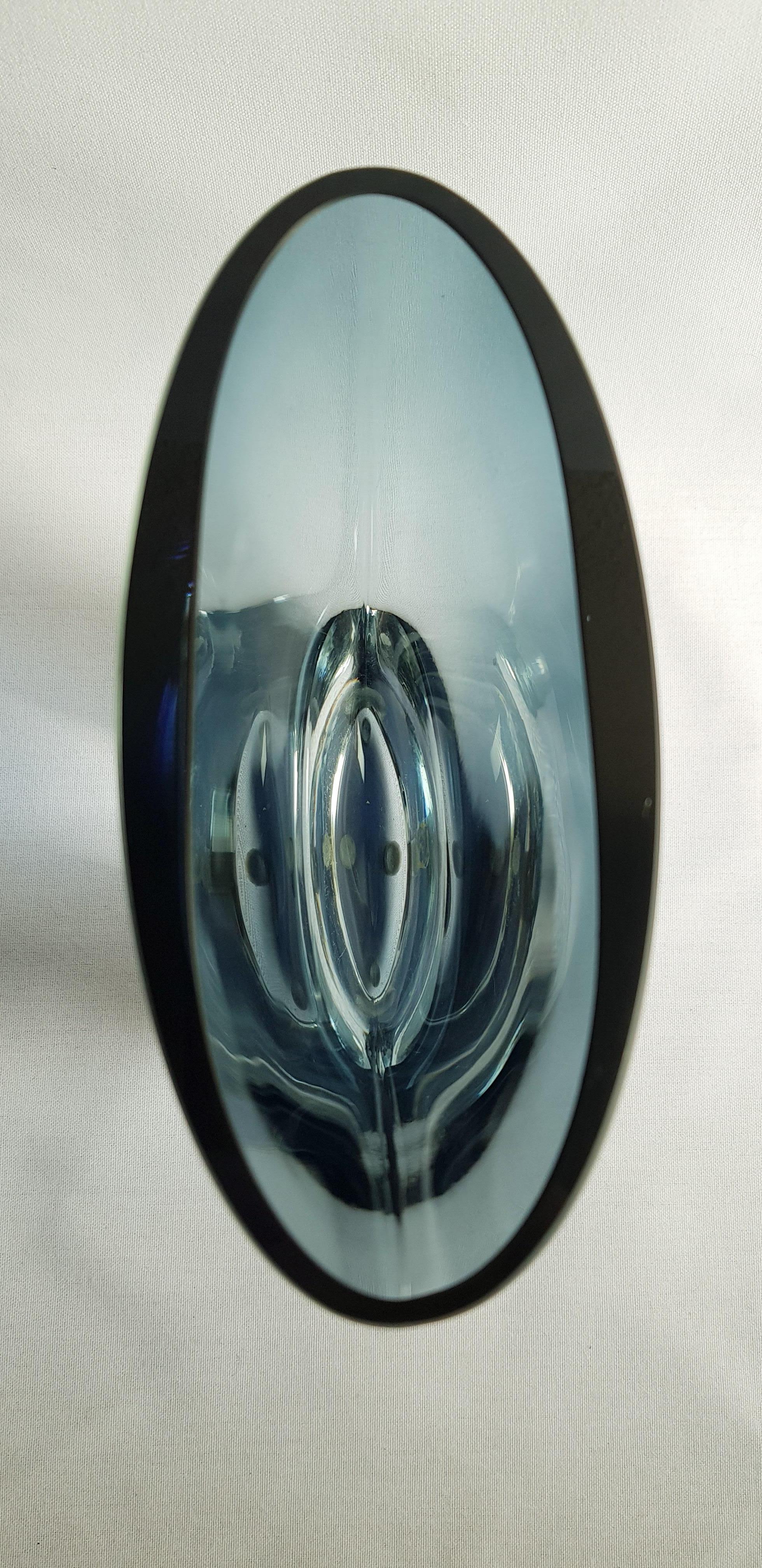 Hand-Crafted Middle of Century Murano Glass Somerso Vase For Sale