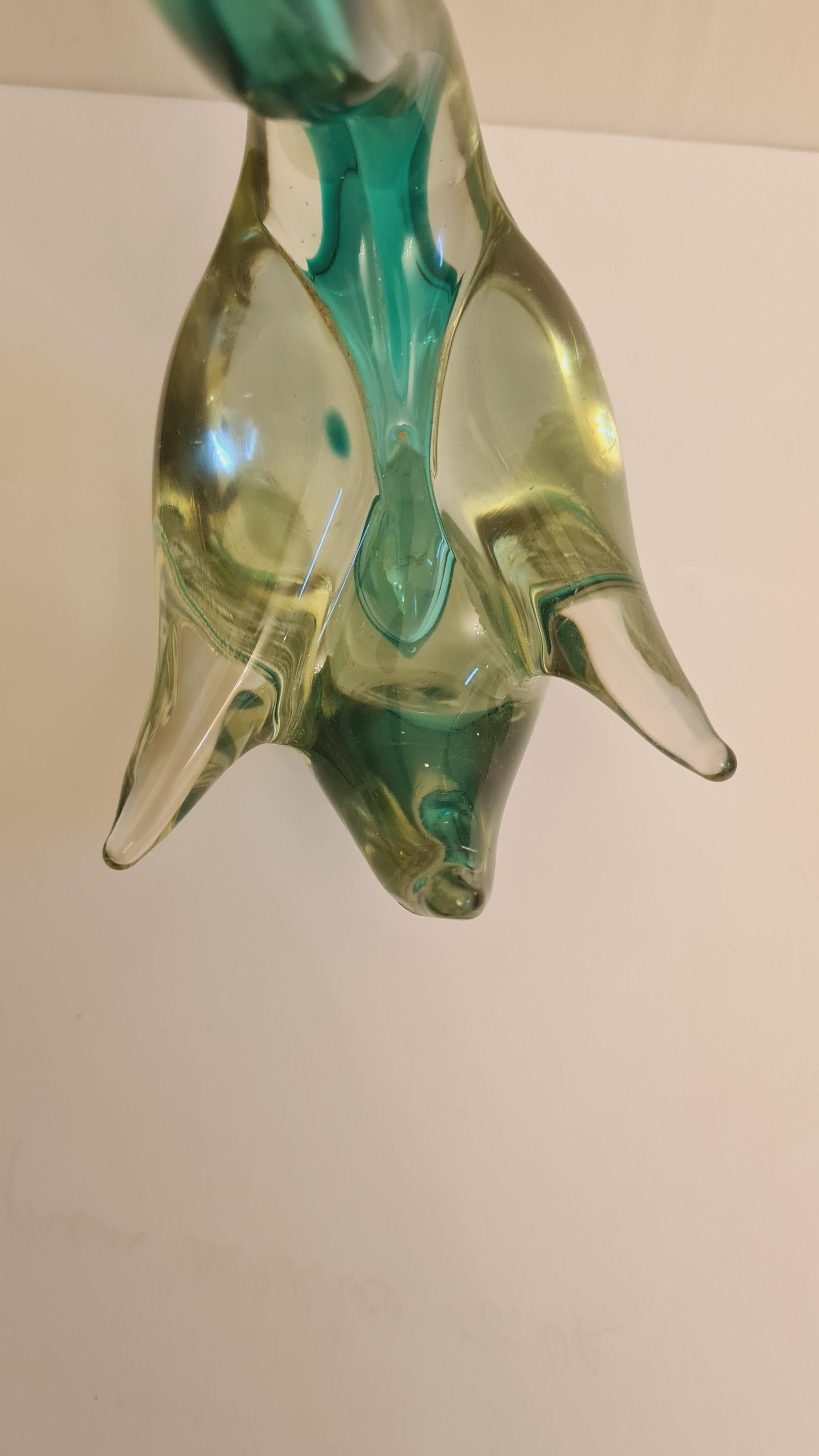 Middle of Century Murano Glass Sommerso Bird In Excellent Condition For Sale In Grantham, GB