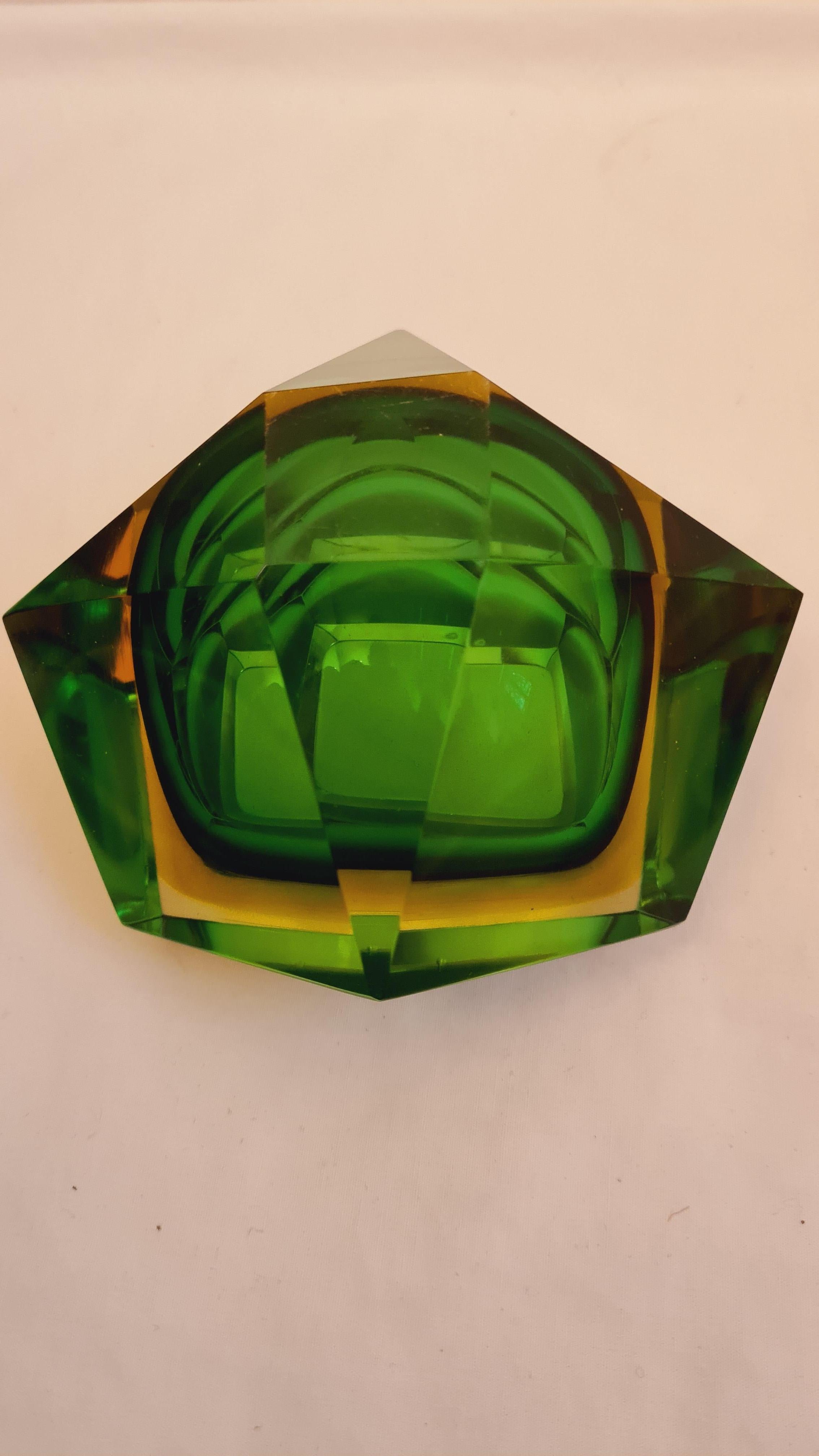 Mid-20th Century Middle of Century Murano Glass Sommerso Faceted Bowl For Sale