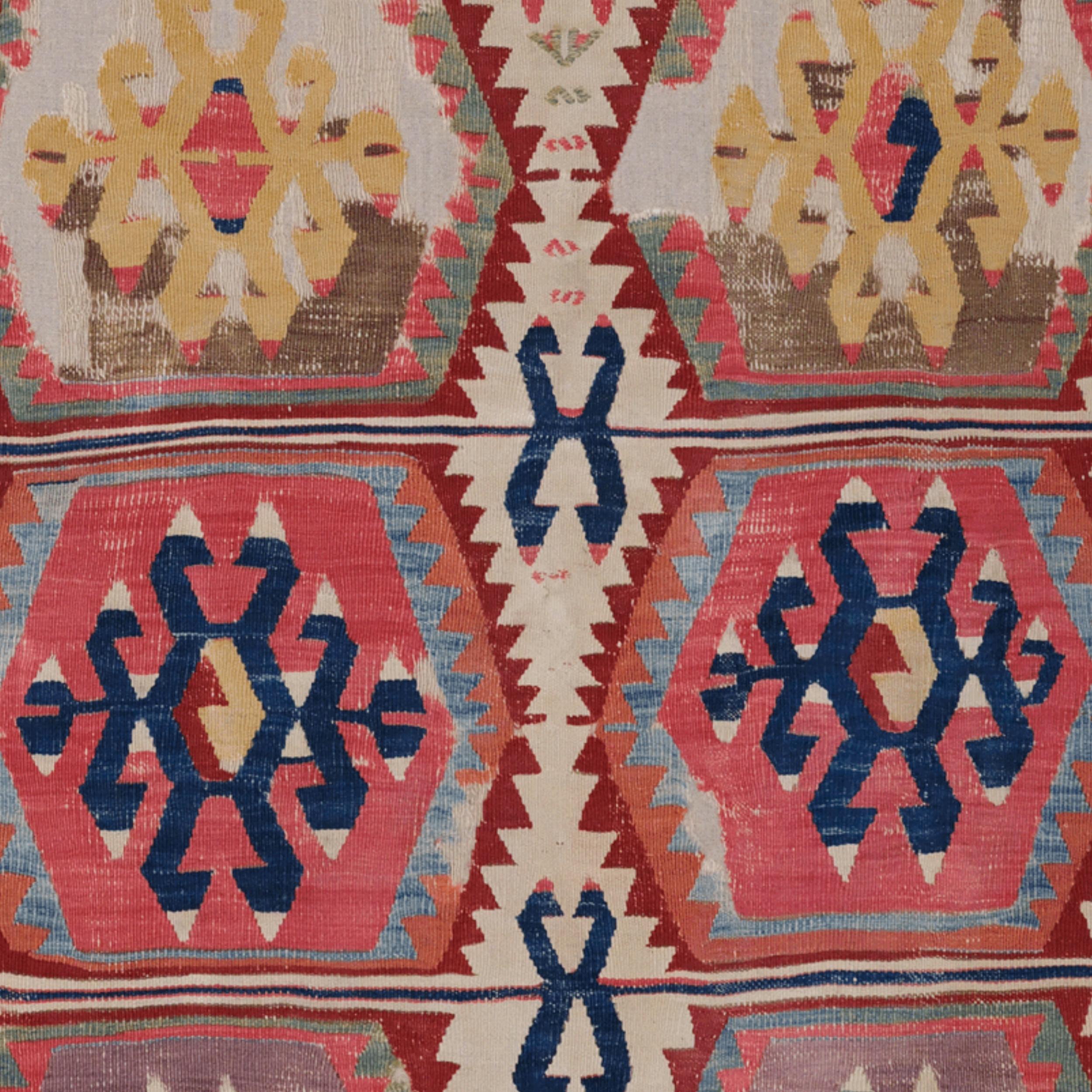 Mitte des 18. Jahrhunderts Zentralanatolien Aksehir Kilim (Türkisch) im Angebot