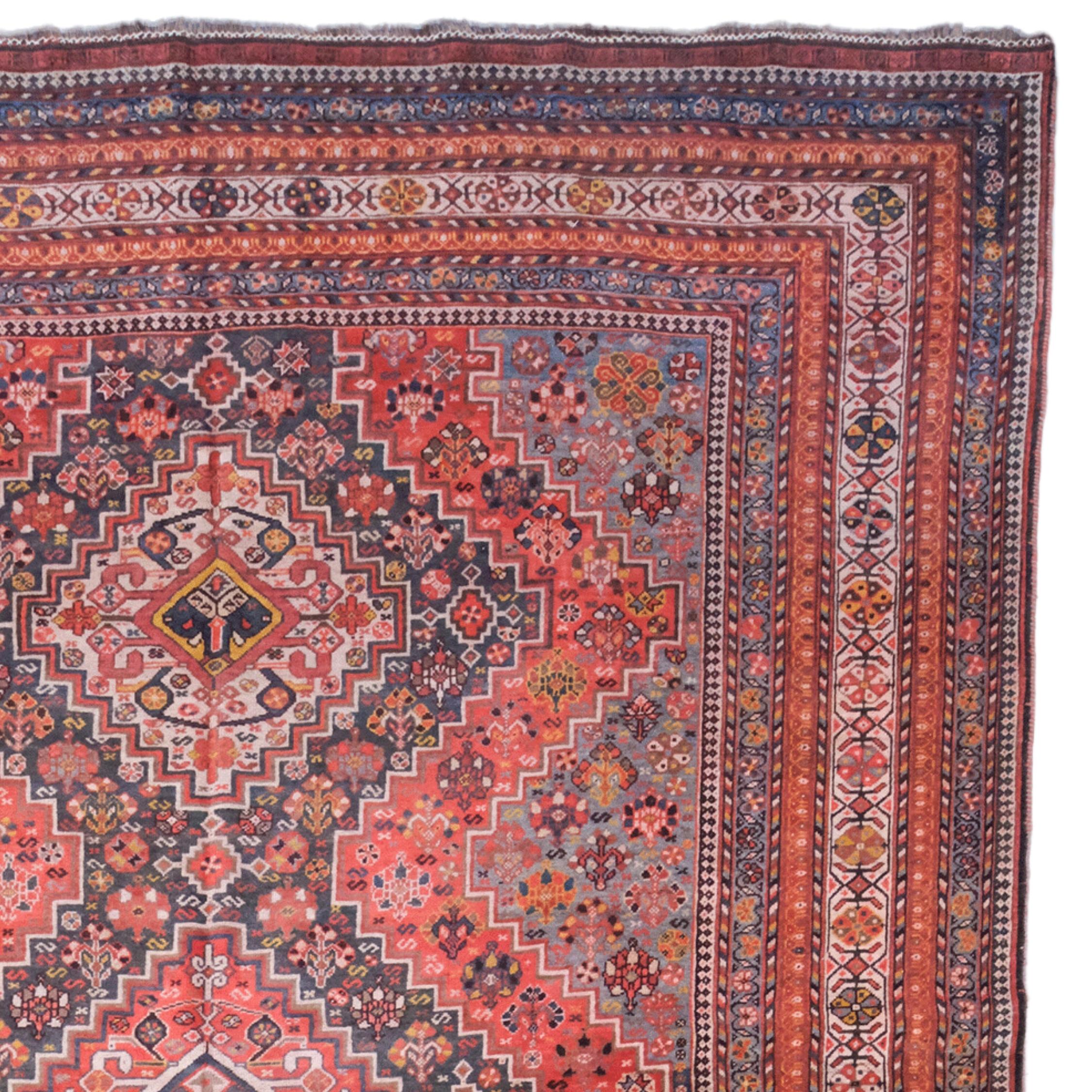 Middle of the 19th Century Antique Khamseh Rug - Antique Wool Area Rug In Good Condition For Sale In Sultanahmet, 34