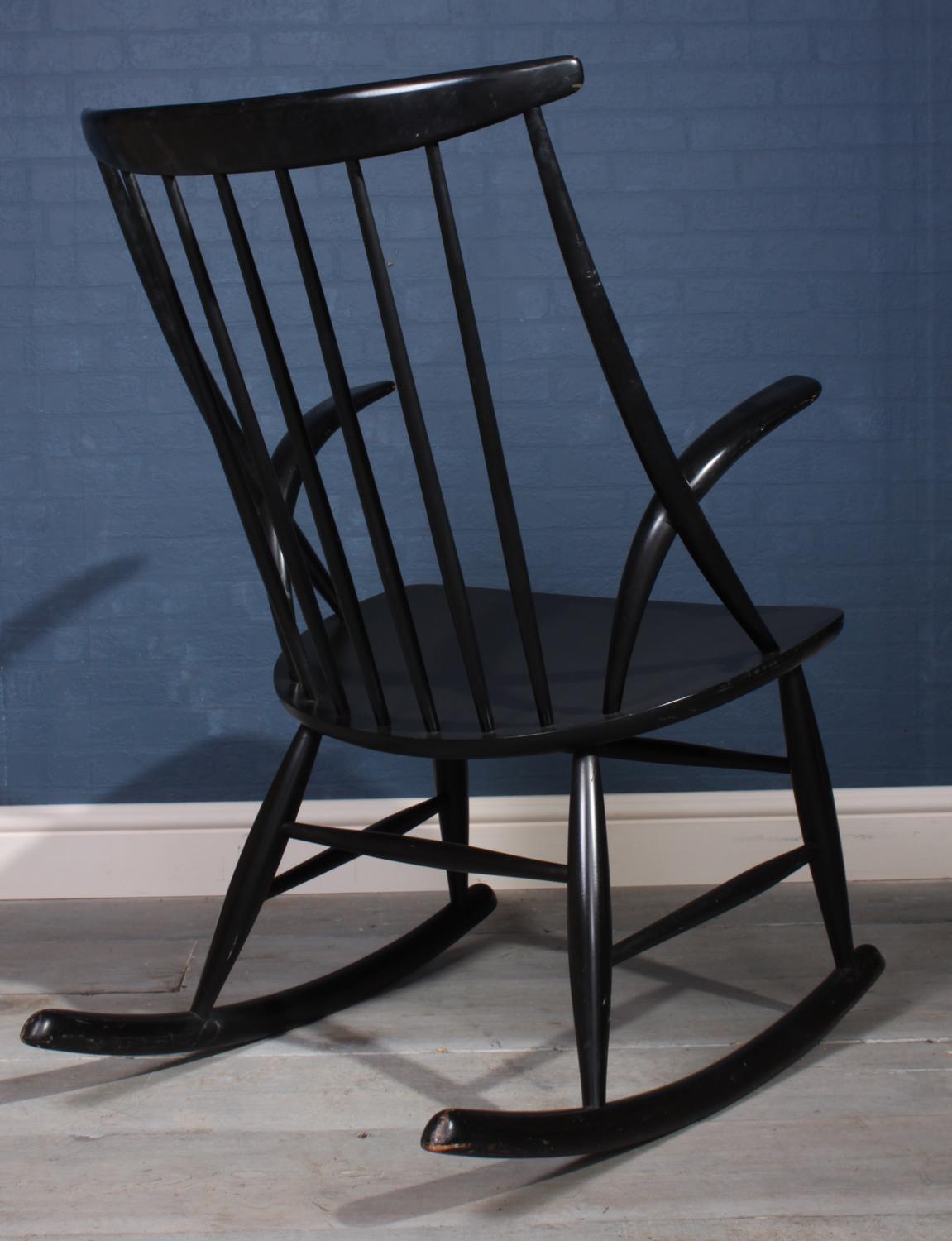 Midentury Rocking Chair by Illum Wikkelsø For Sale 2