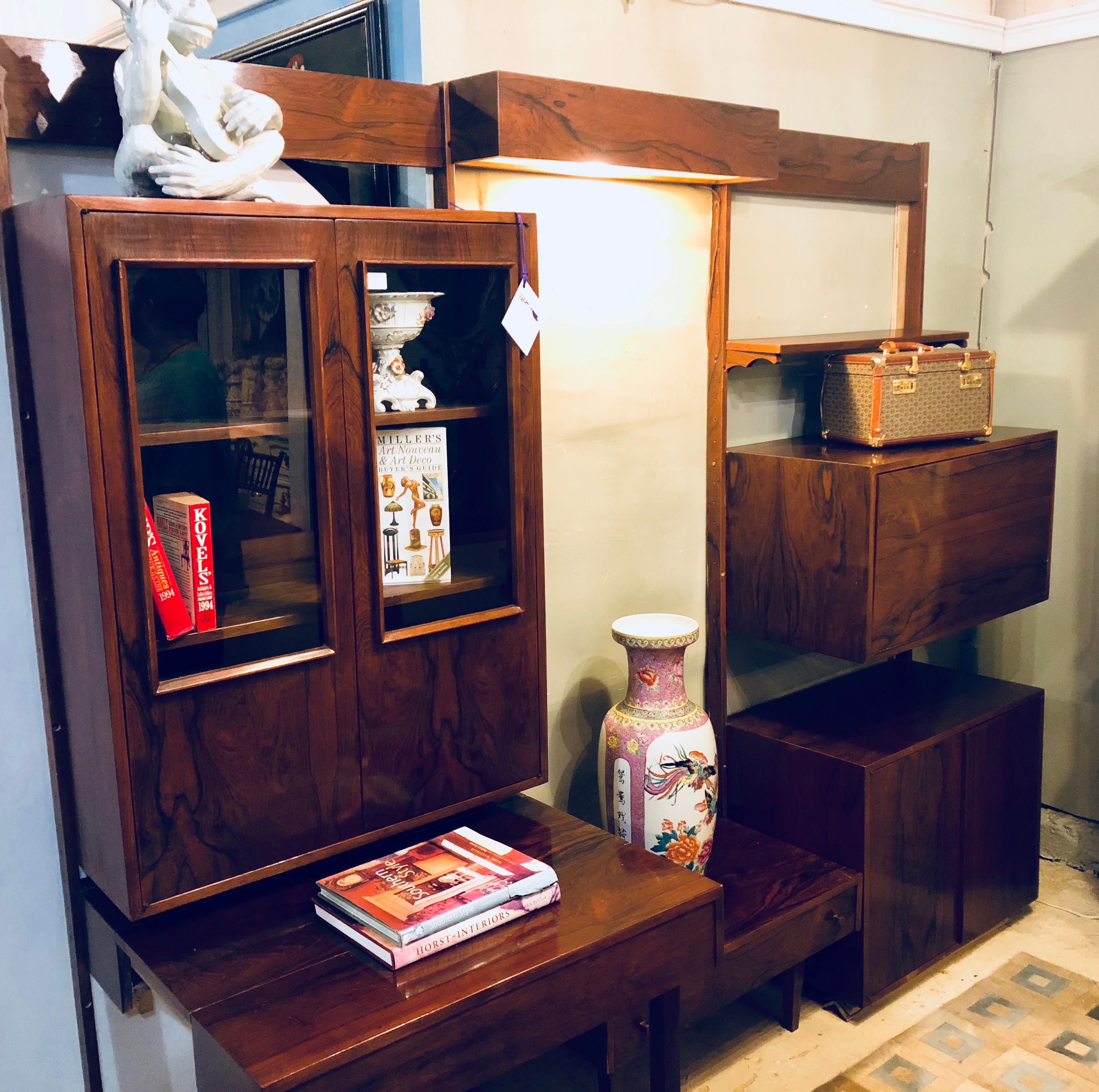 Midentury Rosewood Wall-Unit Including Table, Desk, Curio Cabinet and Light 14