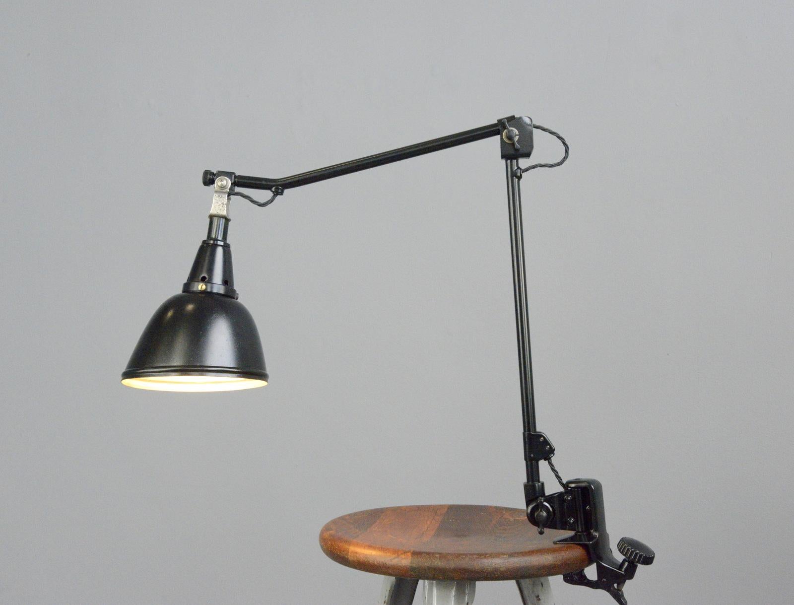 Midgard Typ 114 Table Lamp by Curt Fischer, circa 1930s 4