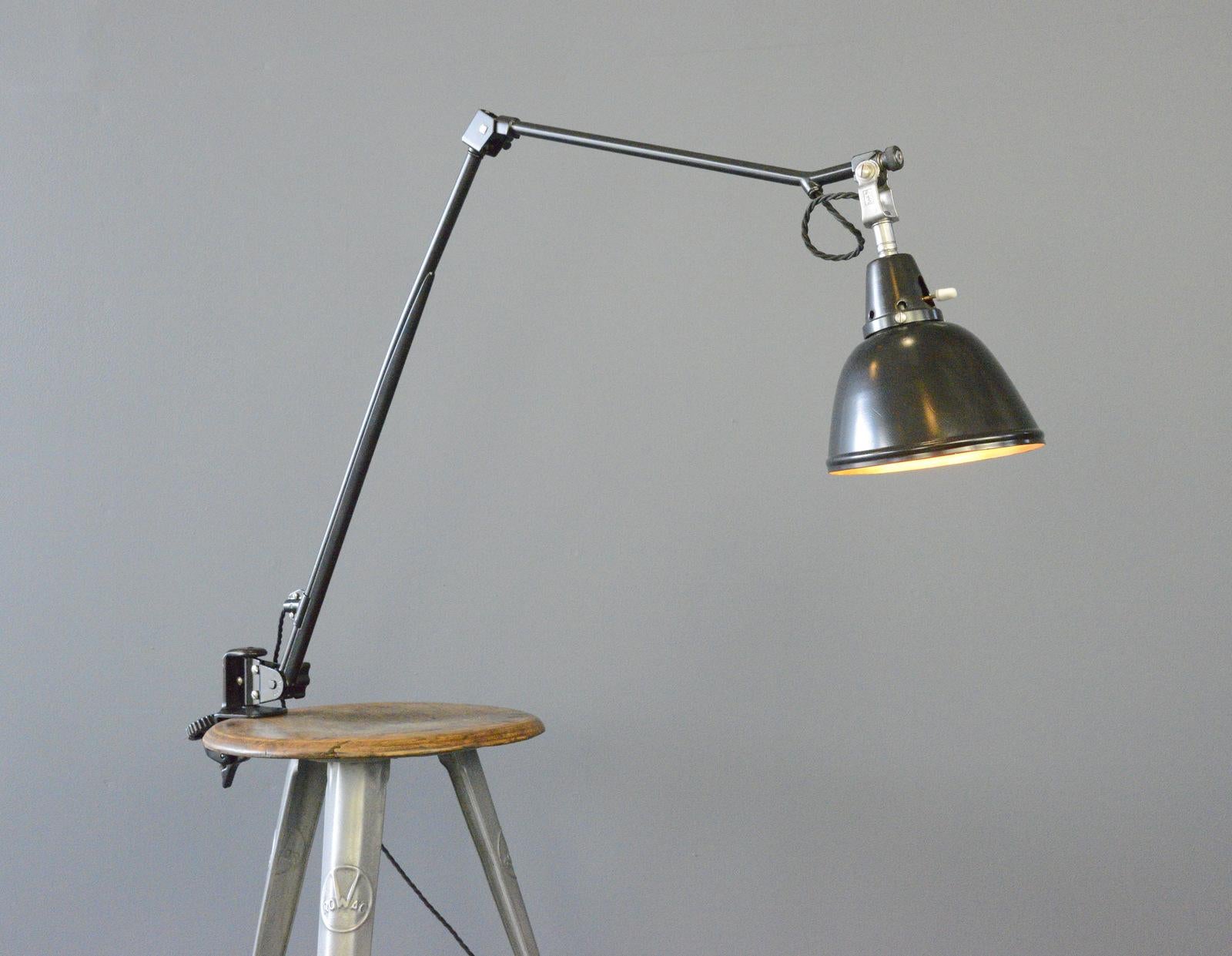 Midgard Typ 114 Table Lamp By Curt Fischer Circa 1930s For Sale 4