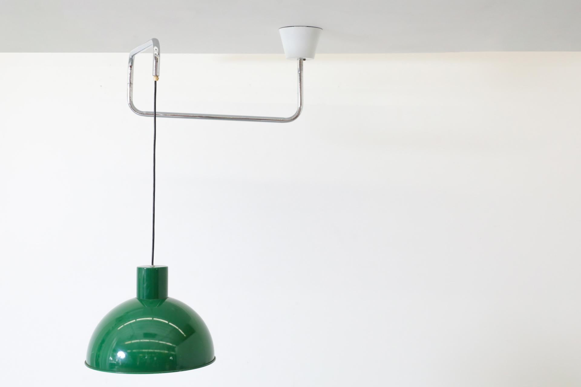 Smaltato Ciondolo a soffitto Midi Bunker di Jo Hammerborg per Fog & Mørup in verde in vendita