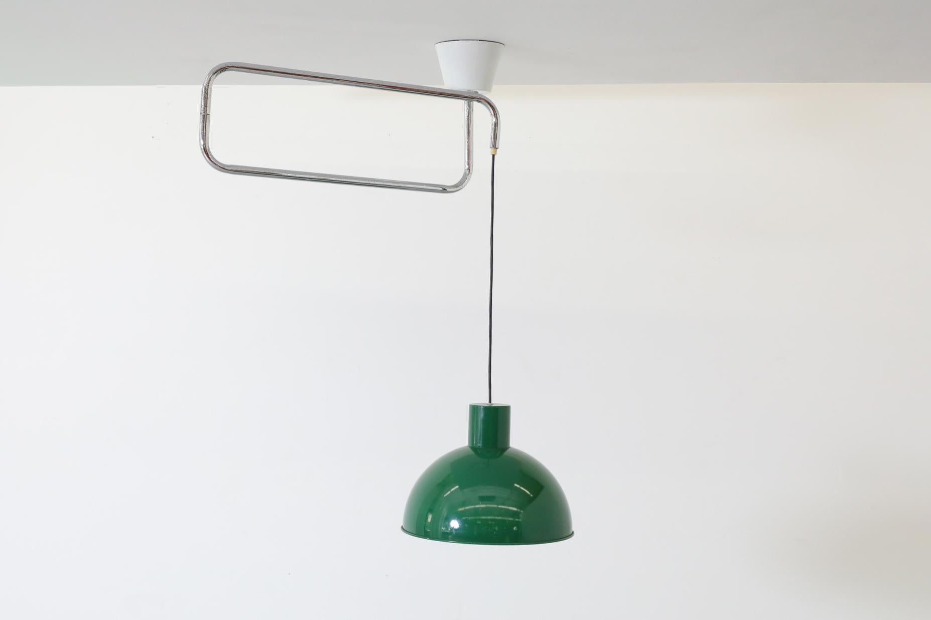 Metallo Ciondolo a soffitto Midi Bunker di Jo Hammerborg per Fog & Mørup in verde in vendita