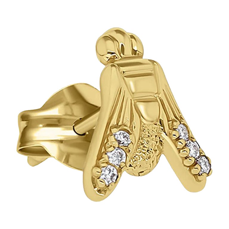 midi FLY Essential Individual Earring in 18K Yellow Gold with Half Pavé Diamonds For Sale