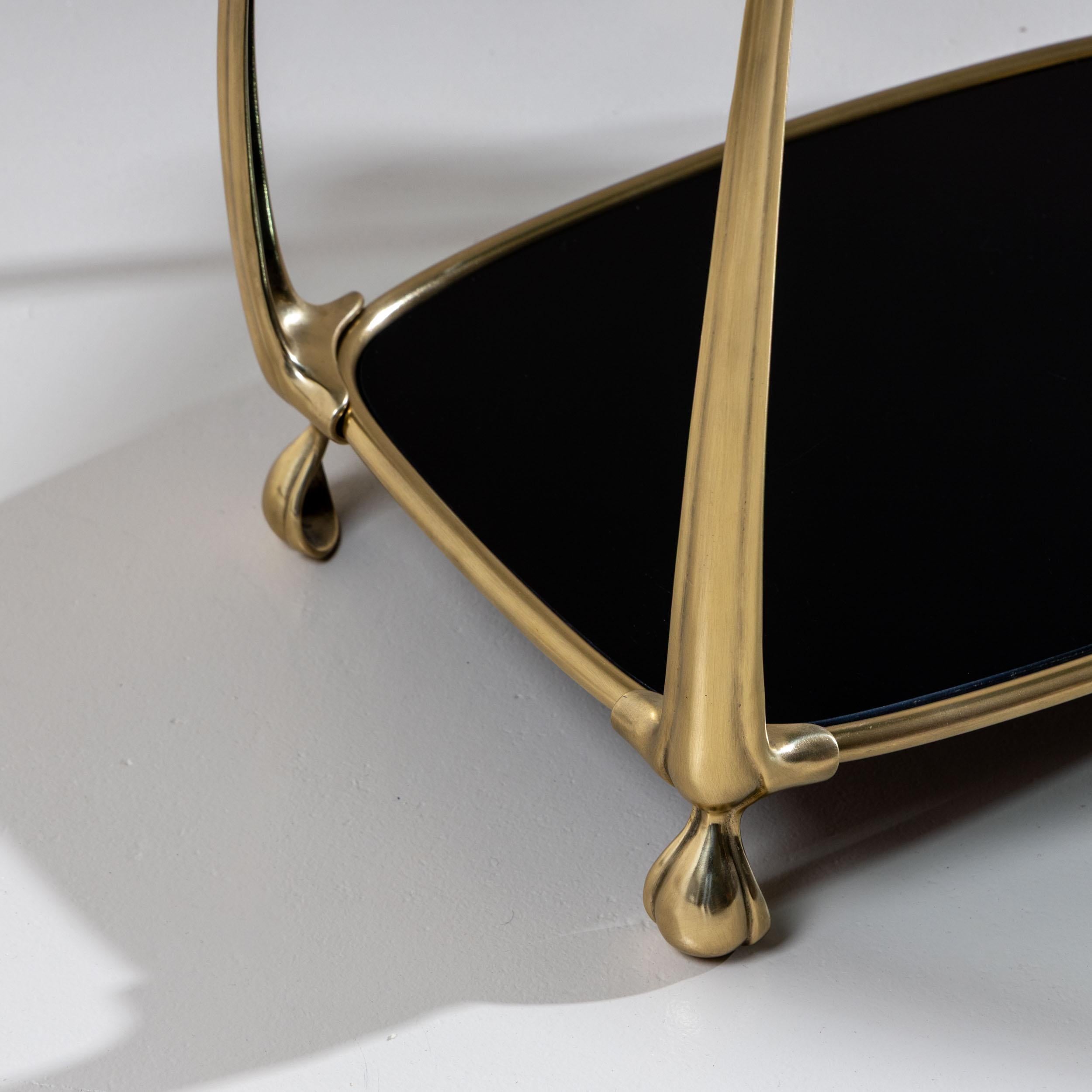 Midi20th Century Pair of Brass and Glass Side Tables, Attributed to Fontana Arte For Sale 1