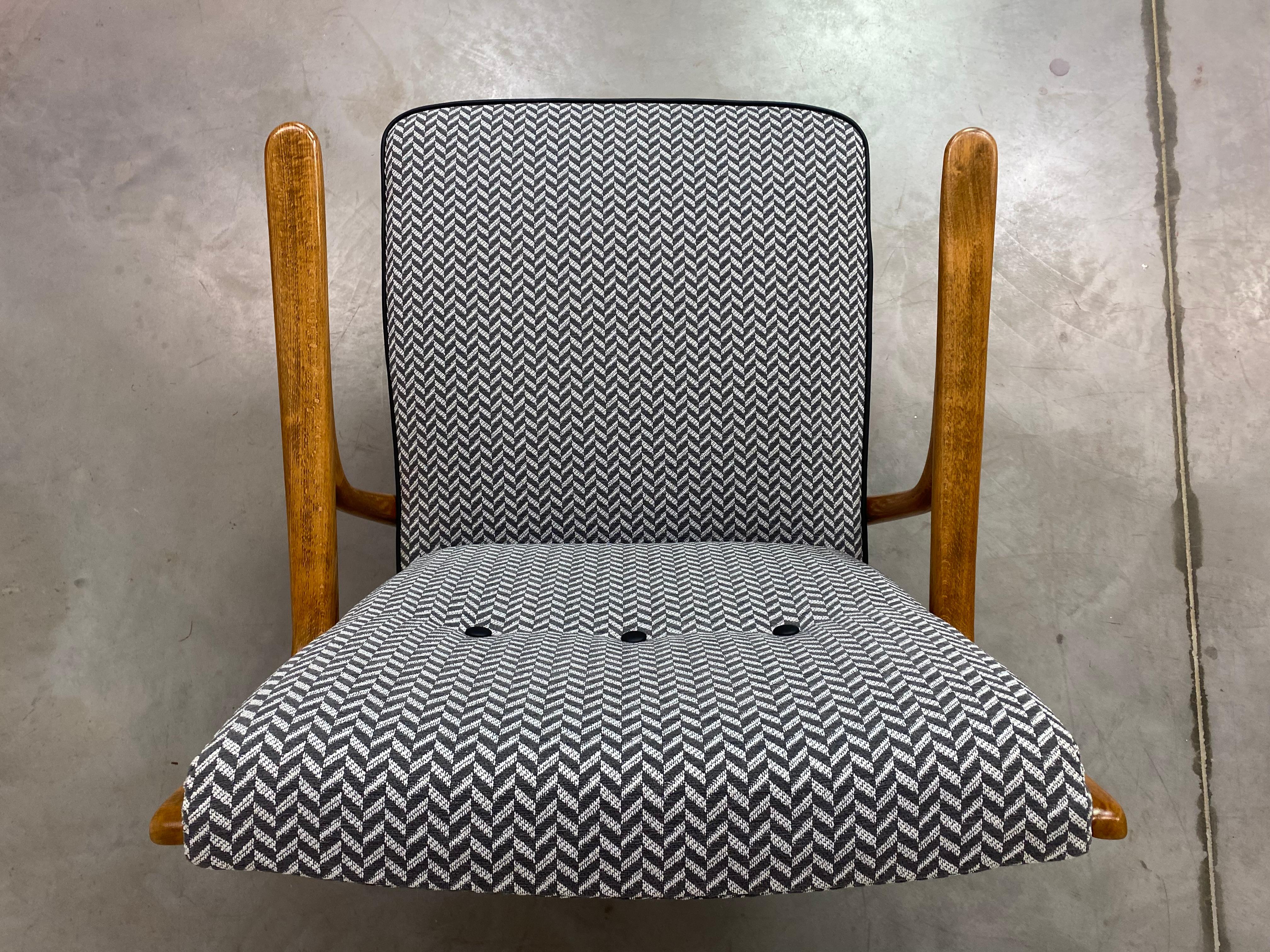 Midncenury design armchairs by Jozsef Peresztegi for Thonet 1
