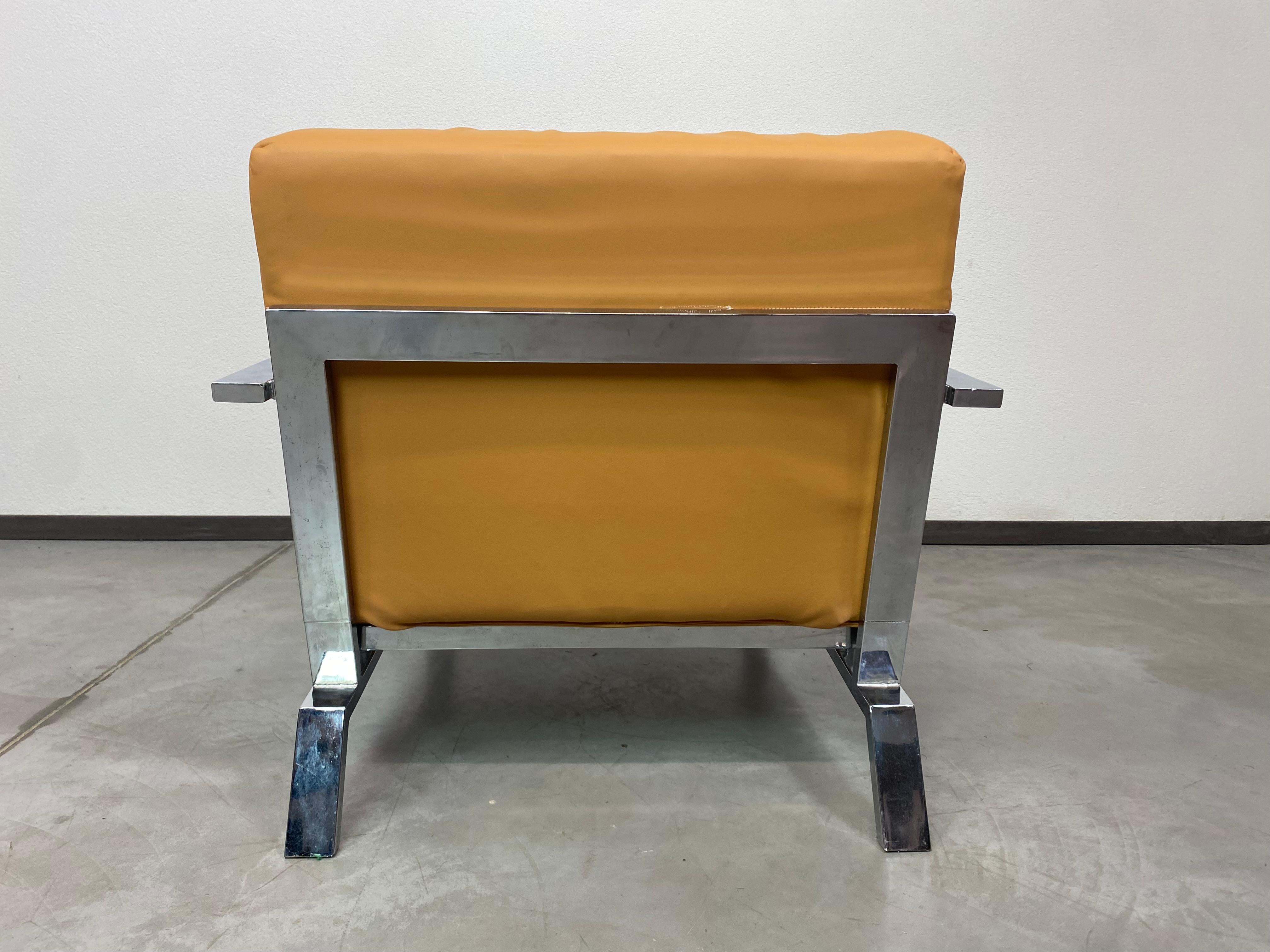 Midncenury design lounge chair - Studio biege For Sale 5