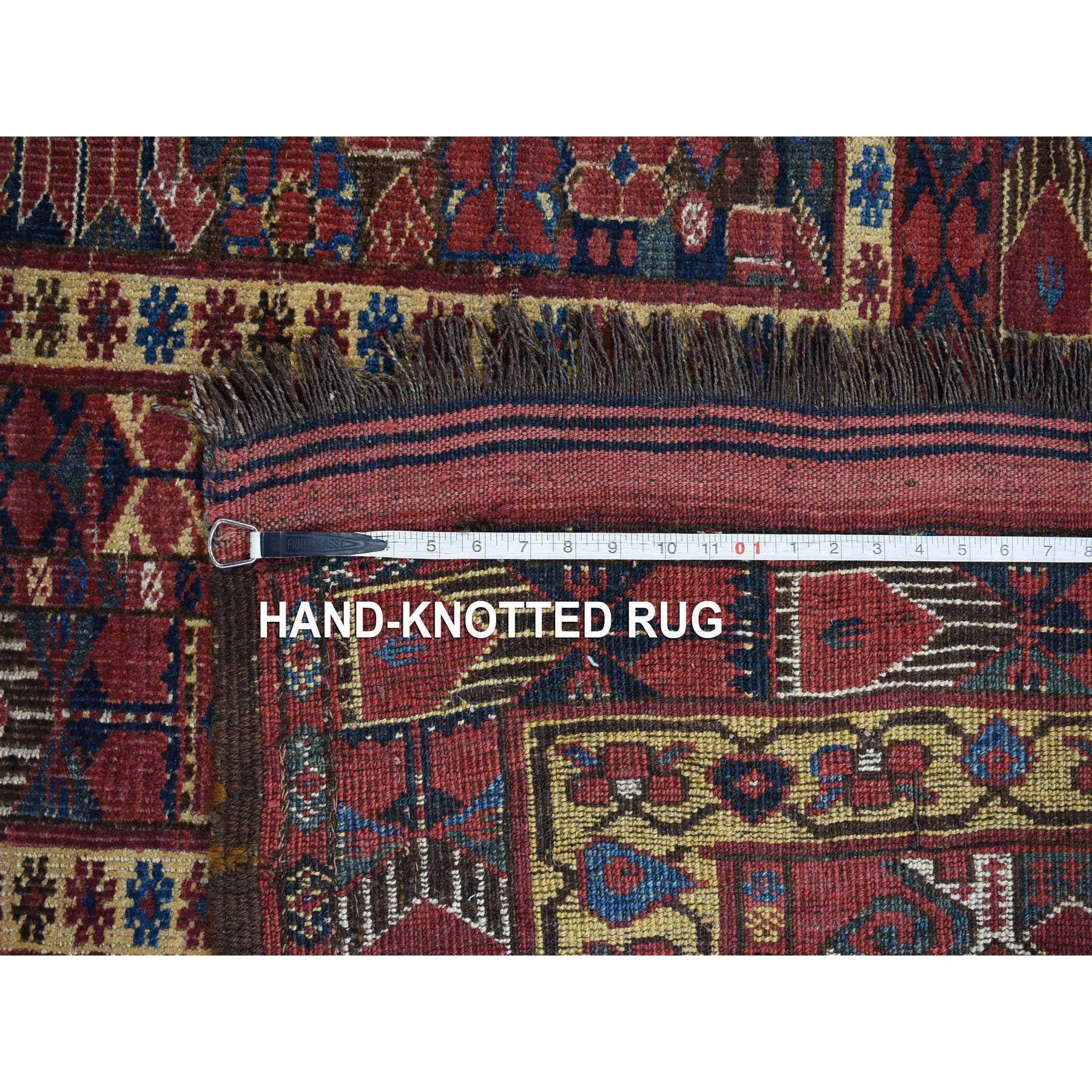 Mitternachtsblauer antiker Afghanischer Beshir handgeknüpfter Teppich aus reiner Wolle mit geometrischem Design im Angebot 5