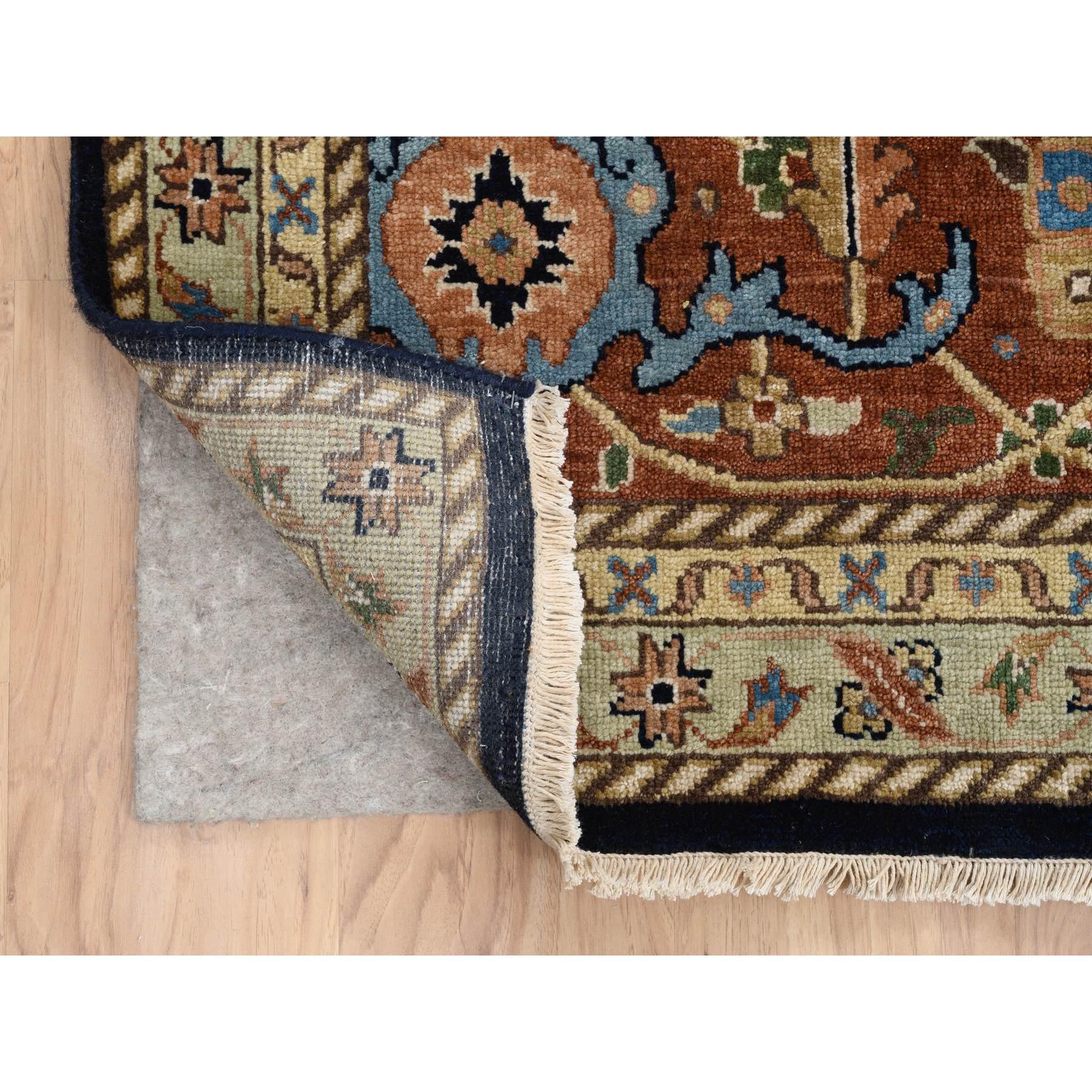 Mitternachtsblauer, handgeknüpfter, übergroßer orientalischer Heriz-Teppich aus reiner Wolle 12'0
