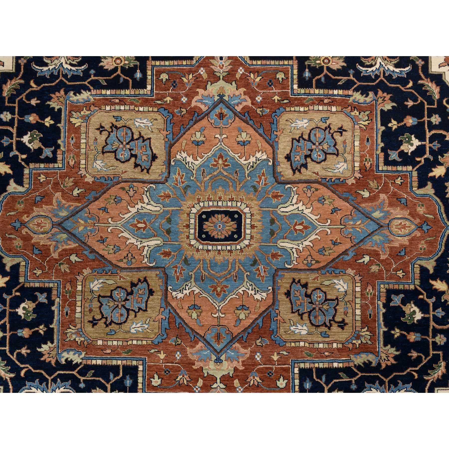 Mitternachtsblauer, handgeknüpfter, übergroßer orientalischer Heriz-Teppich aus reiner Wolle 12'0