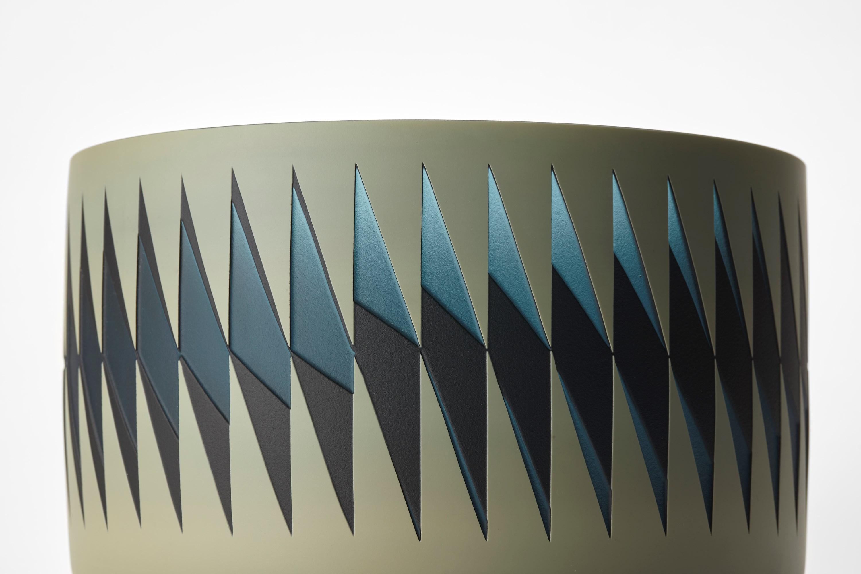 Midnight Blues, a khaki & dark blue graphic glass centrepiece by Sarah Wiberley In New Condition For Sale In London, GB
