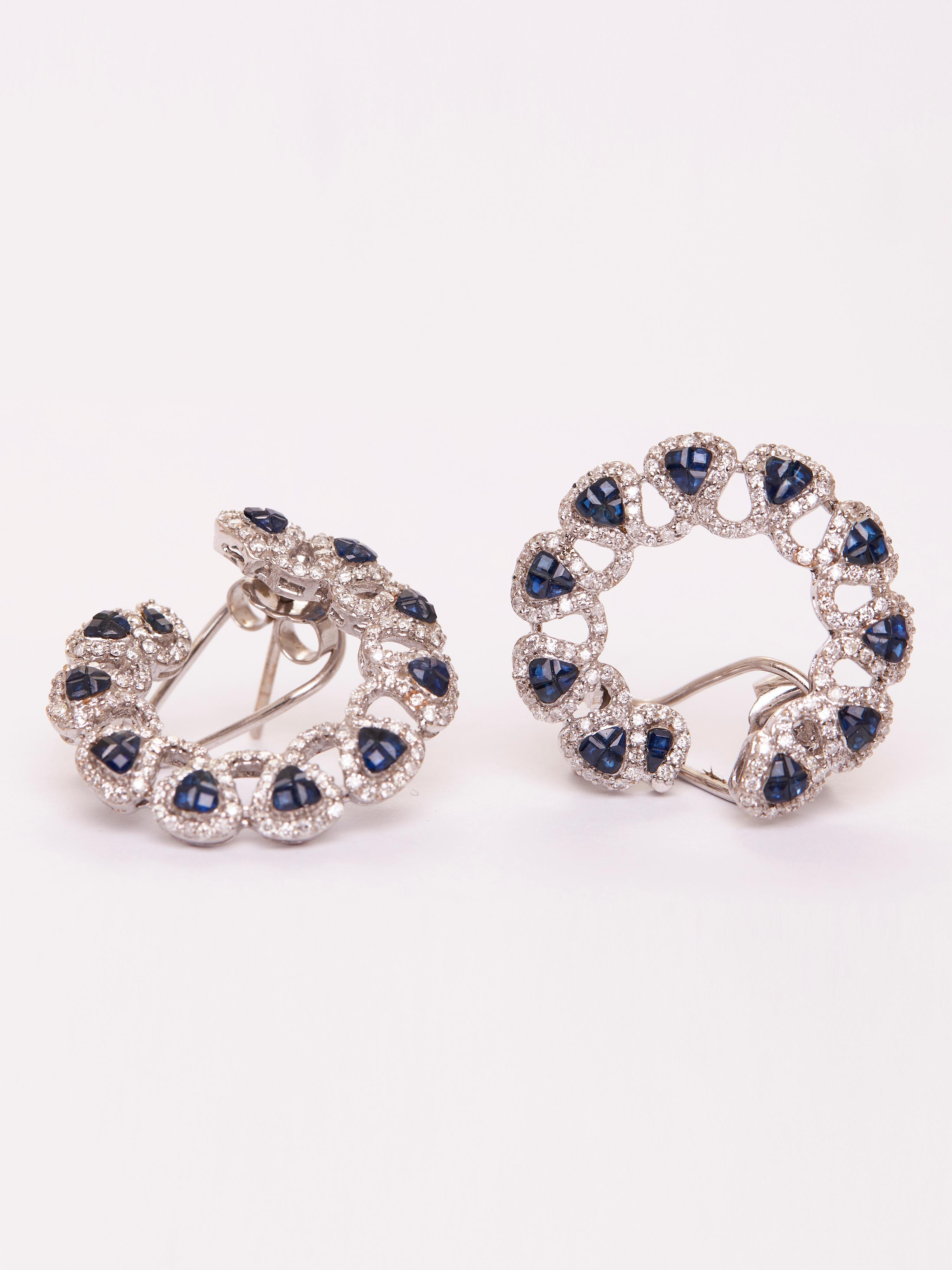 Contemporary Midnight Halo Blue Sapphire Earrings in 14KT Gold For Sale