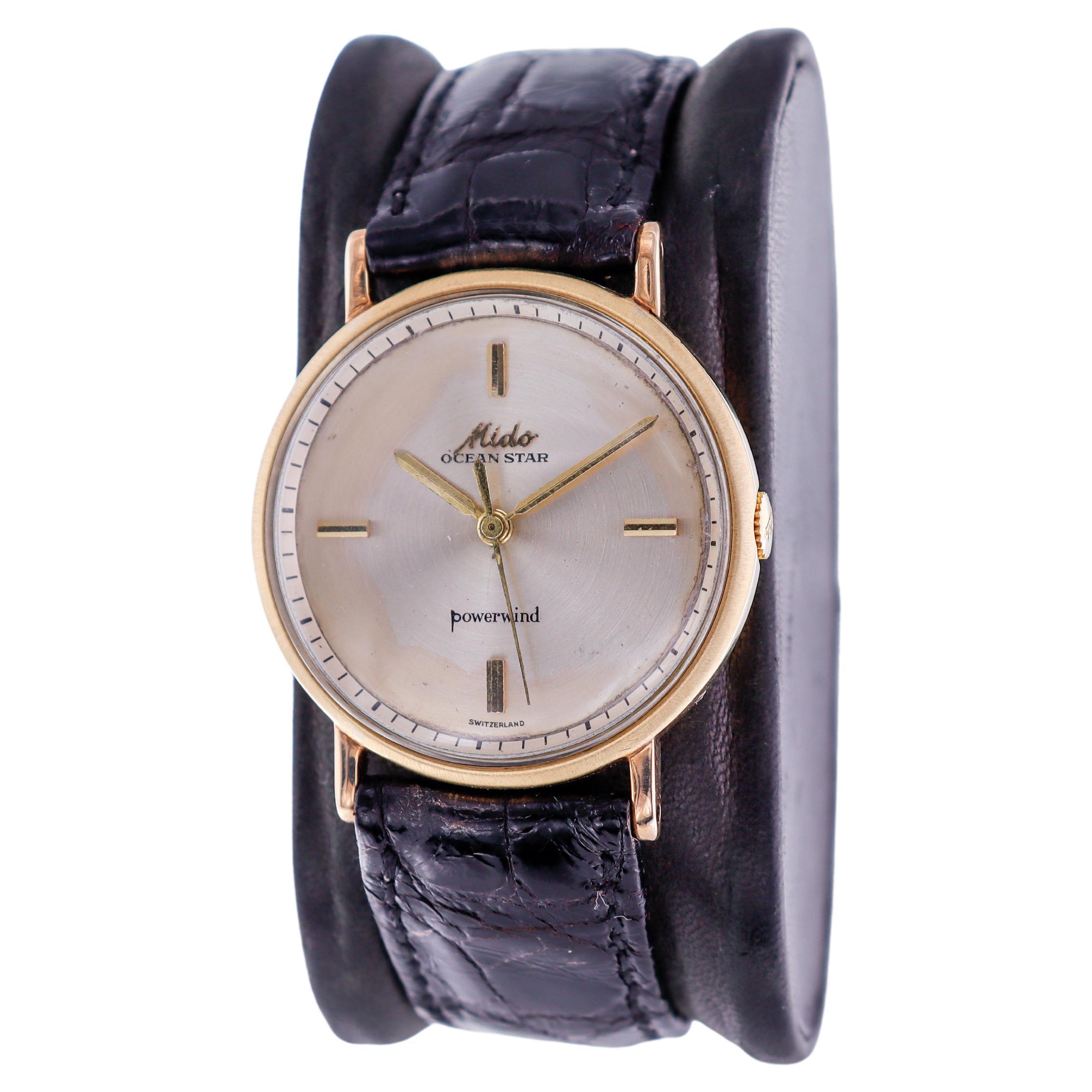 Mido 14Kt. Power Wind-Uhr aus Gelbgold mit Ozeanstern im Art-déco-Stil, ca. 1950er Jahre (Modernistisch) im Angebot