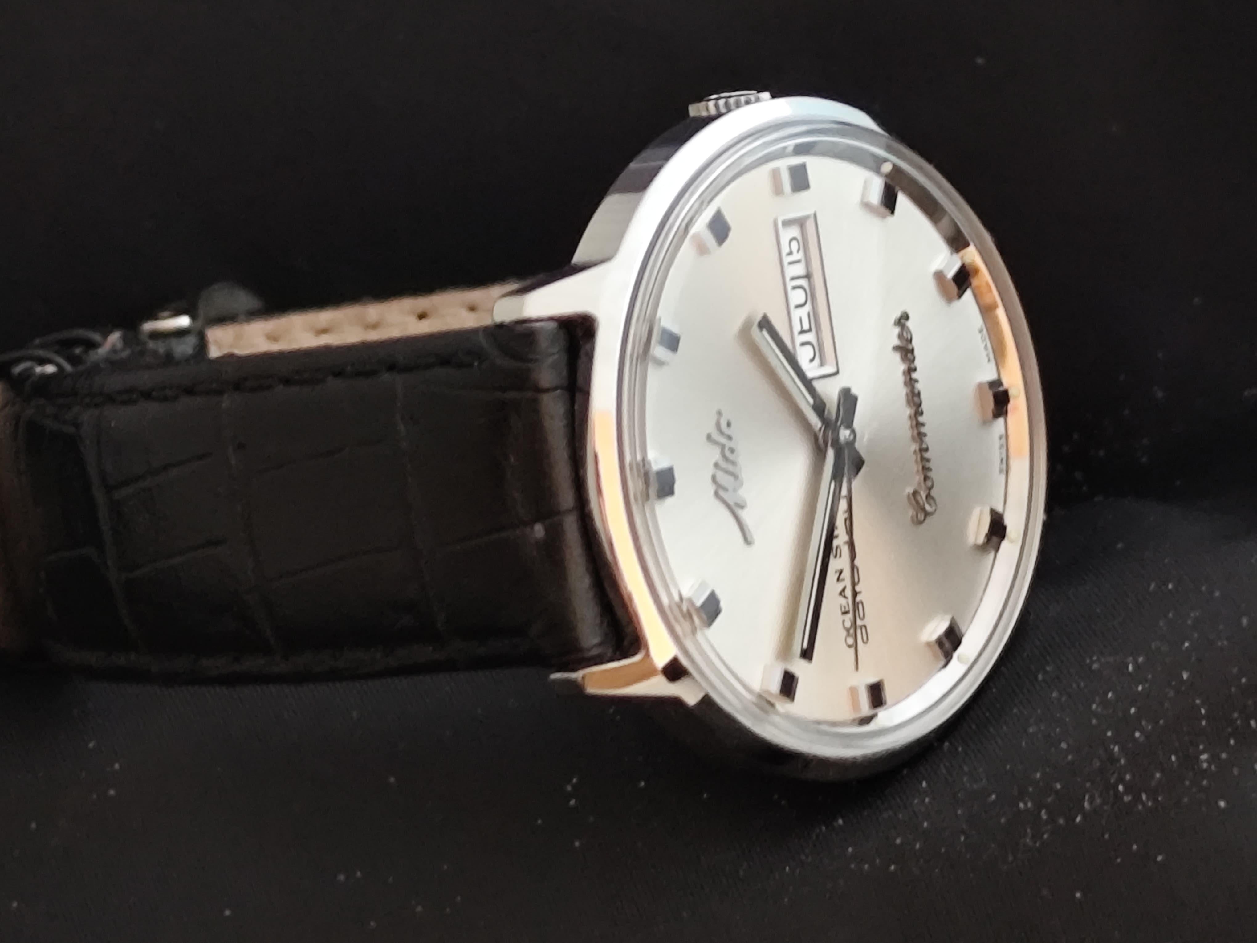 Mido Commander Ocean Star Commander Datoday 8419 Orologio Automatico Con Scatola Originale in vendita 6