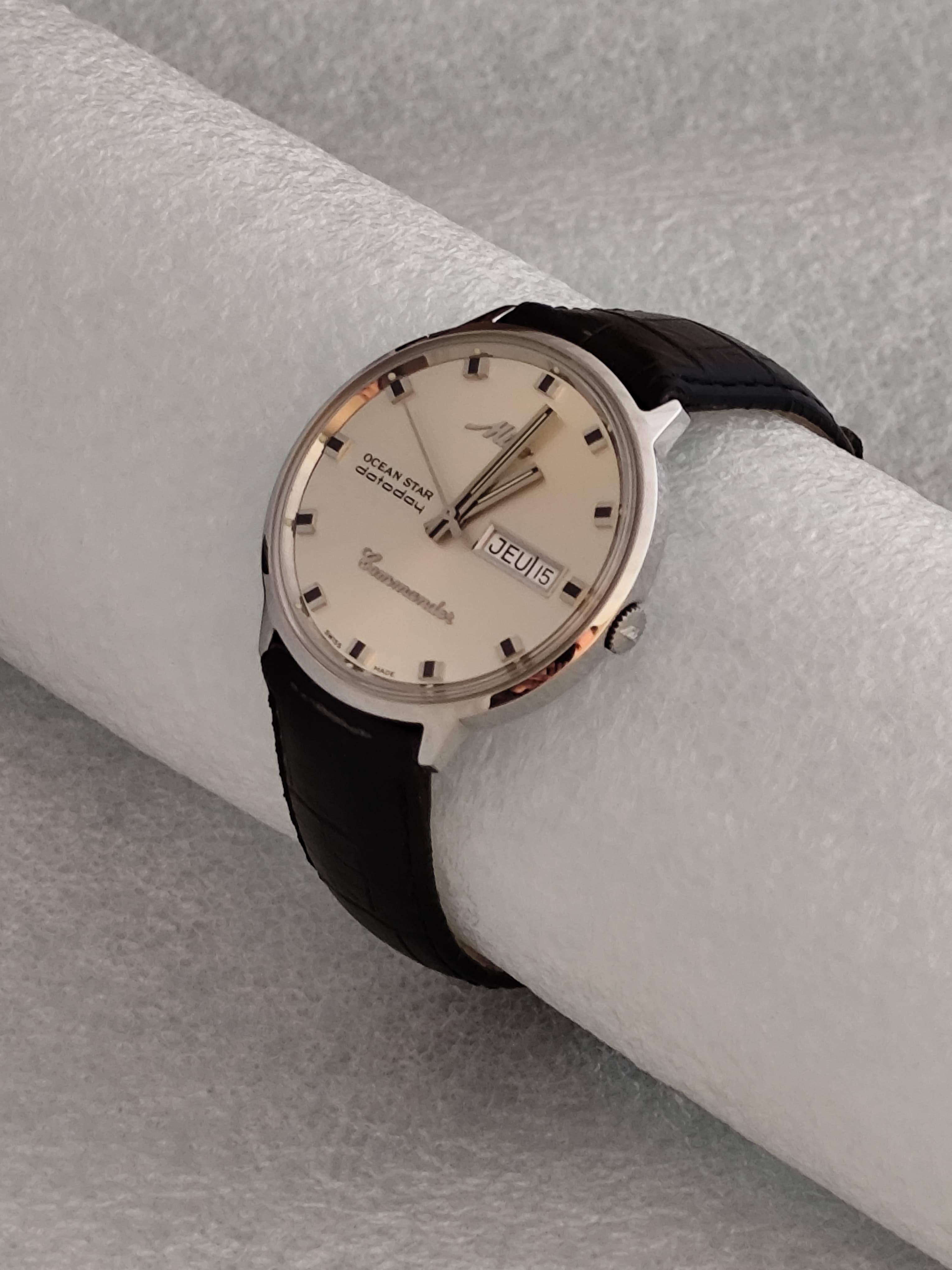 Mido Commander Ocean Star Commander Datoday 8419 Orologio Automatico Con Scatola Originale in vendita 11