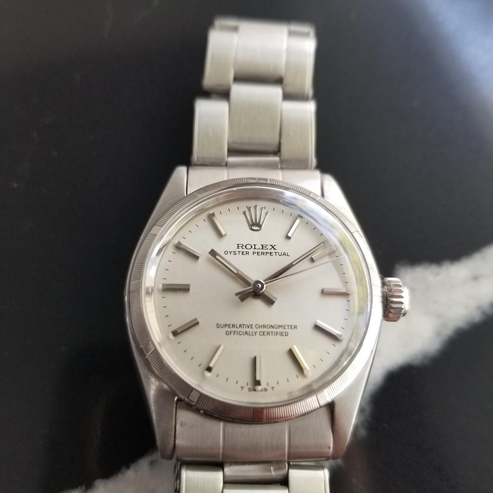 Timeless classic, Men's midsize Rolex ref.6549 Oyster Perpetual automatic dress watch, c.1961. Verified authentic by a master watchmaker. Gorgeous original Rolex signed silver dial, cleaned and refreshed to capture its former glory, applied indice
