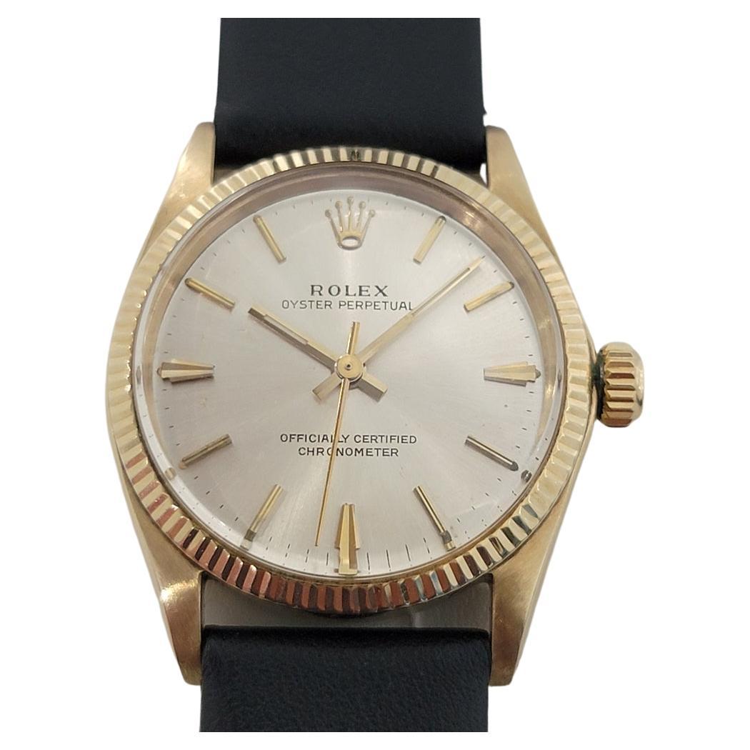 Midsize Rolex Oyster Perpetual 6551 14k Gold Automatic 1960s Vintage RA276 For Sale