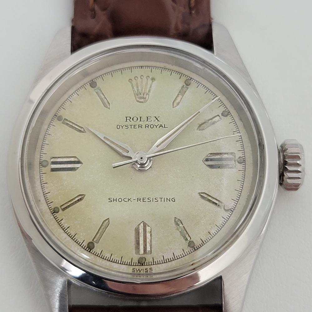 Iconic vintage classic, Men's midsize Rolex Oyster Royal ref.6244 manual wind, c.1950s. Verified authentic by a master watchmaker. Gorgeous, original Rolex signed vintage cream dial, lumed dagger indice hour markers, lumed minute and hour hands,