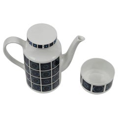 Midwinter Madeira coffee pot and sugar bowl, British 1960s mid-century tableware