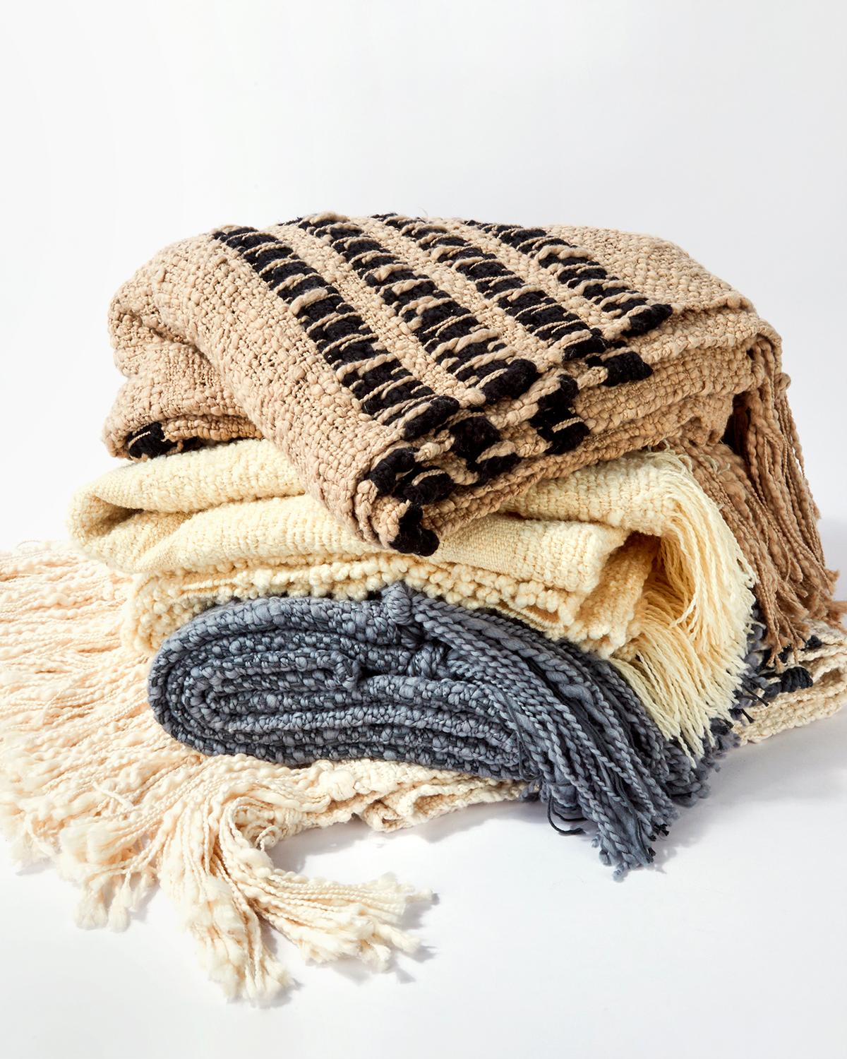 Argentine Miel Beige Textured Cotton Throw Blanket - Handmade For Sale