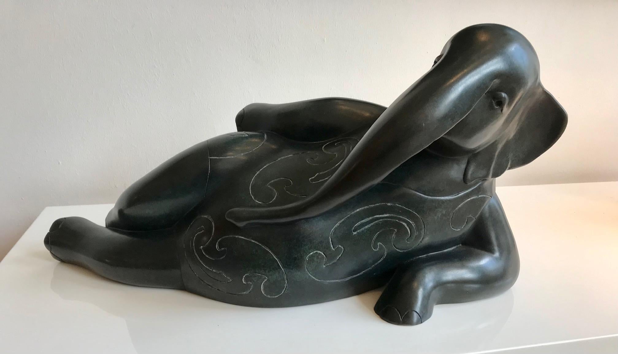 ''La Baigneuse'', Contemporary Bronze Sculpture of an Elephant Sunbathing For Sale 1