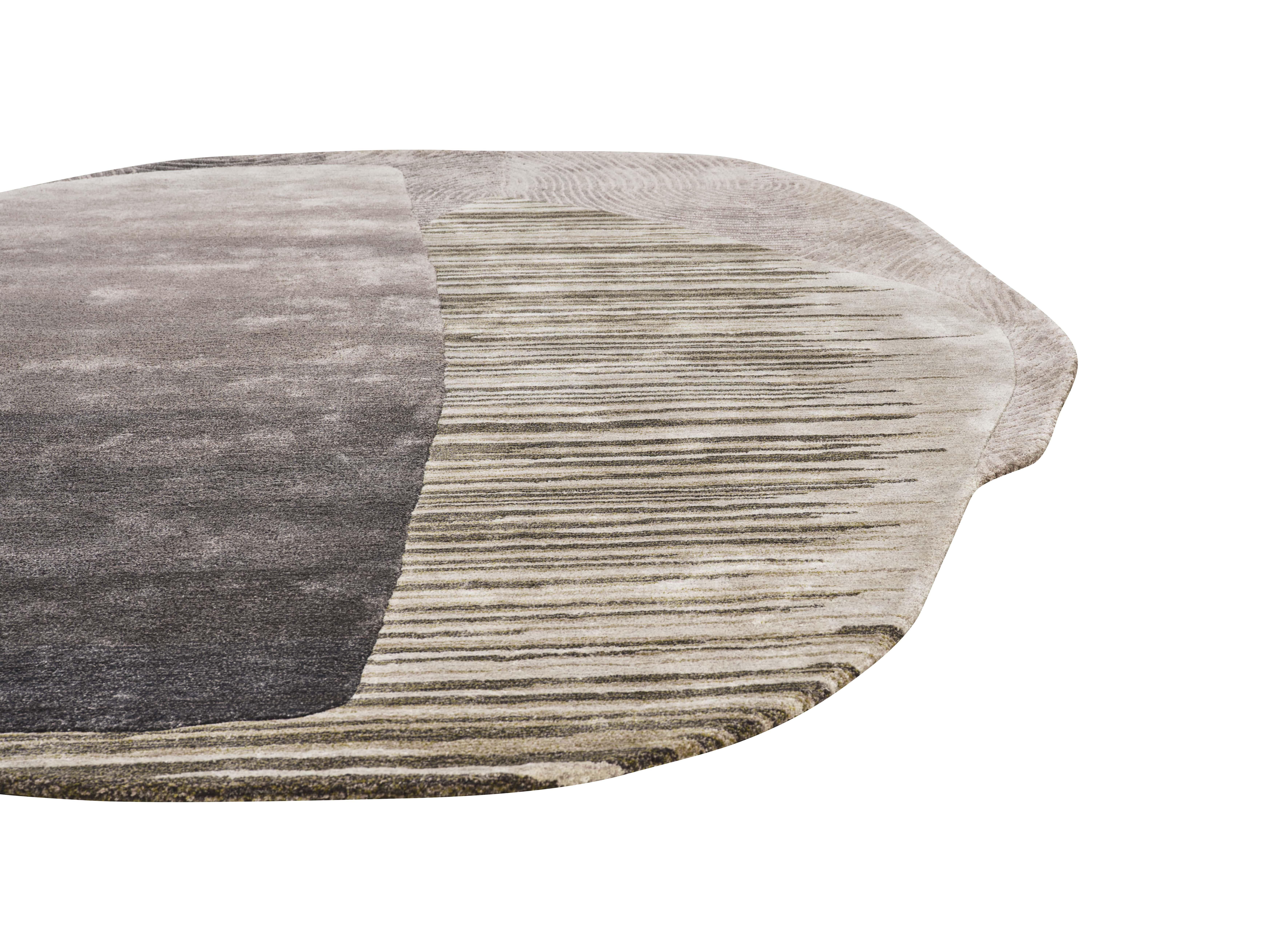 Hand-Crafted MIERA Hand Tufted Modern Shaped Wool and Silk Rug in Saga Green Colour by Hands For Sale