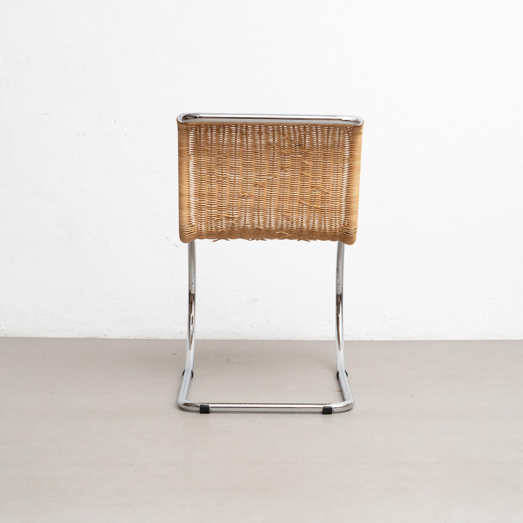 Mies Van Der Rohe B42 Rattan Sessel, um 1960 (Mitte des 20. Jahrhunderts) im Angebot