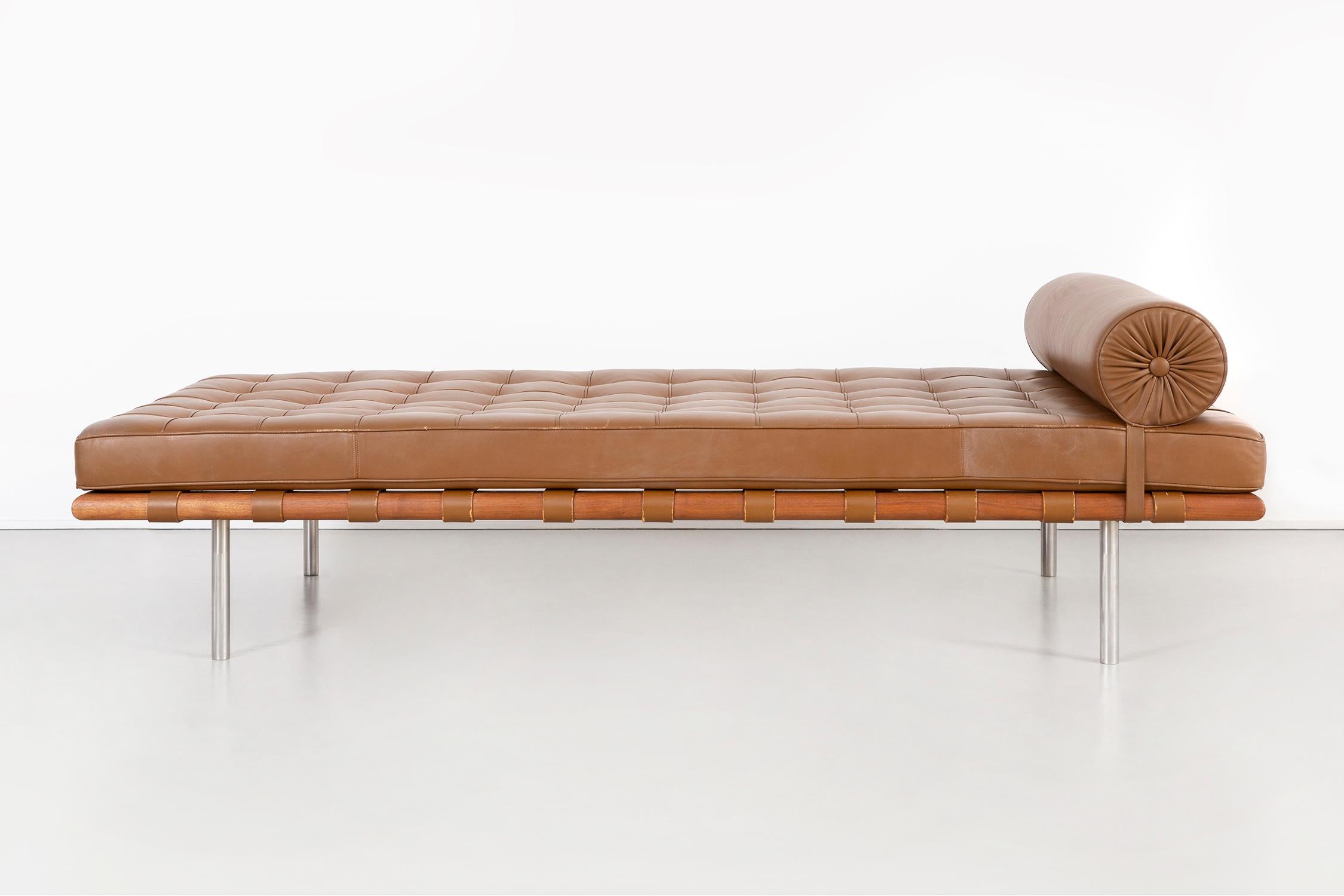 Modern Mies Van Der Rohe Barcelona Couch for Knoll