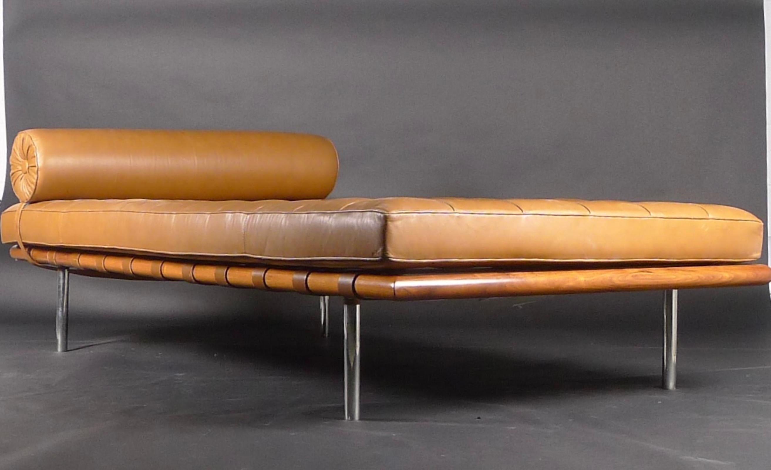 Late 20th Century Mies Van Der Rohe, Barcelona Daybed, Manufactured by Knoll International, 1970s
